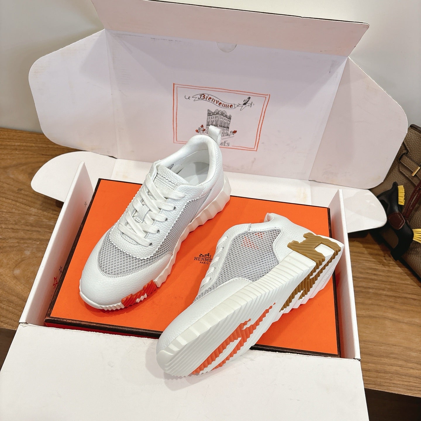 HM 26ss Sneakers White Gray Cowhide  Fabric 638567