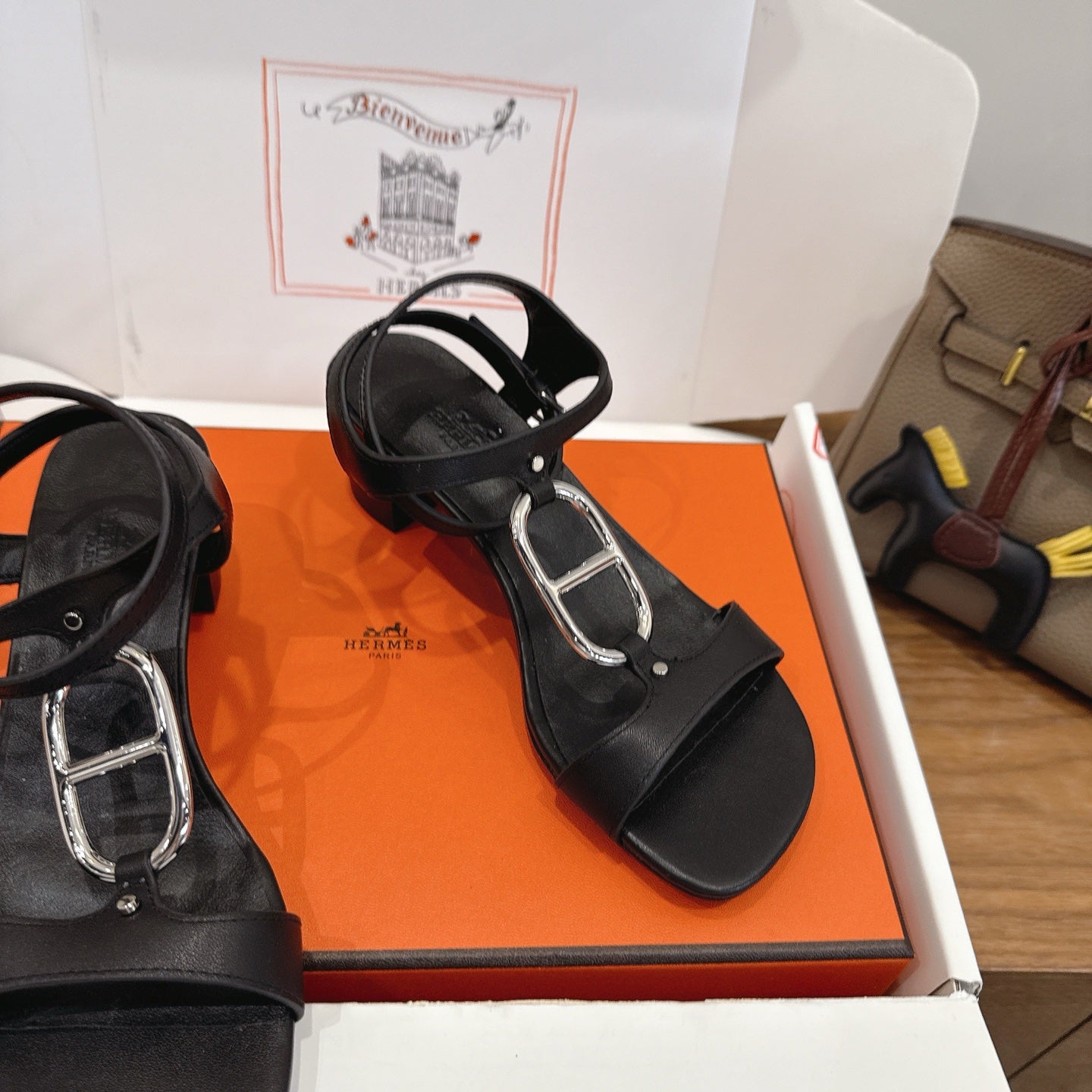 HM 26ss High-heeled Sandals 50 Black Genuine Leather 638530