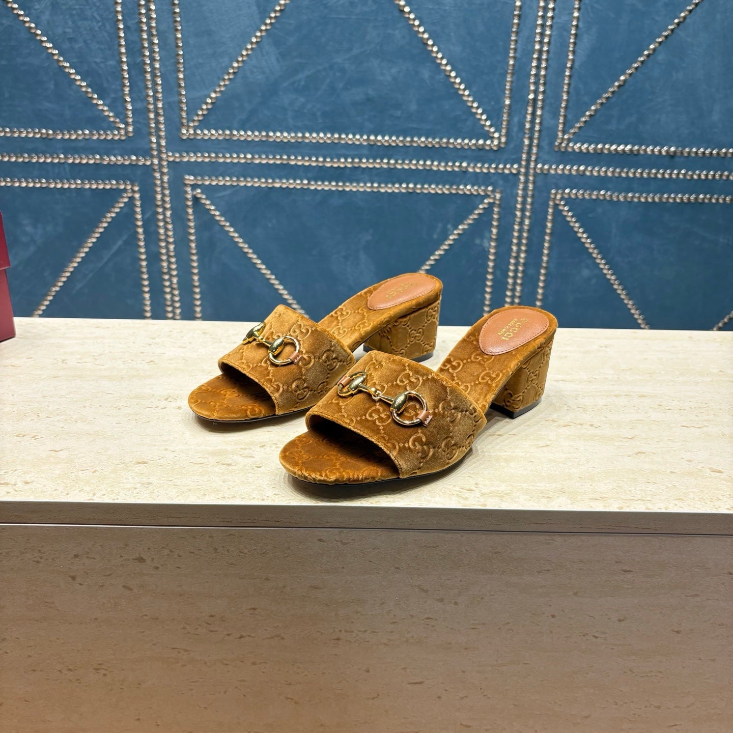 GG 26ss Chunky Heel Sandals 55 Brown Velvet 741299