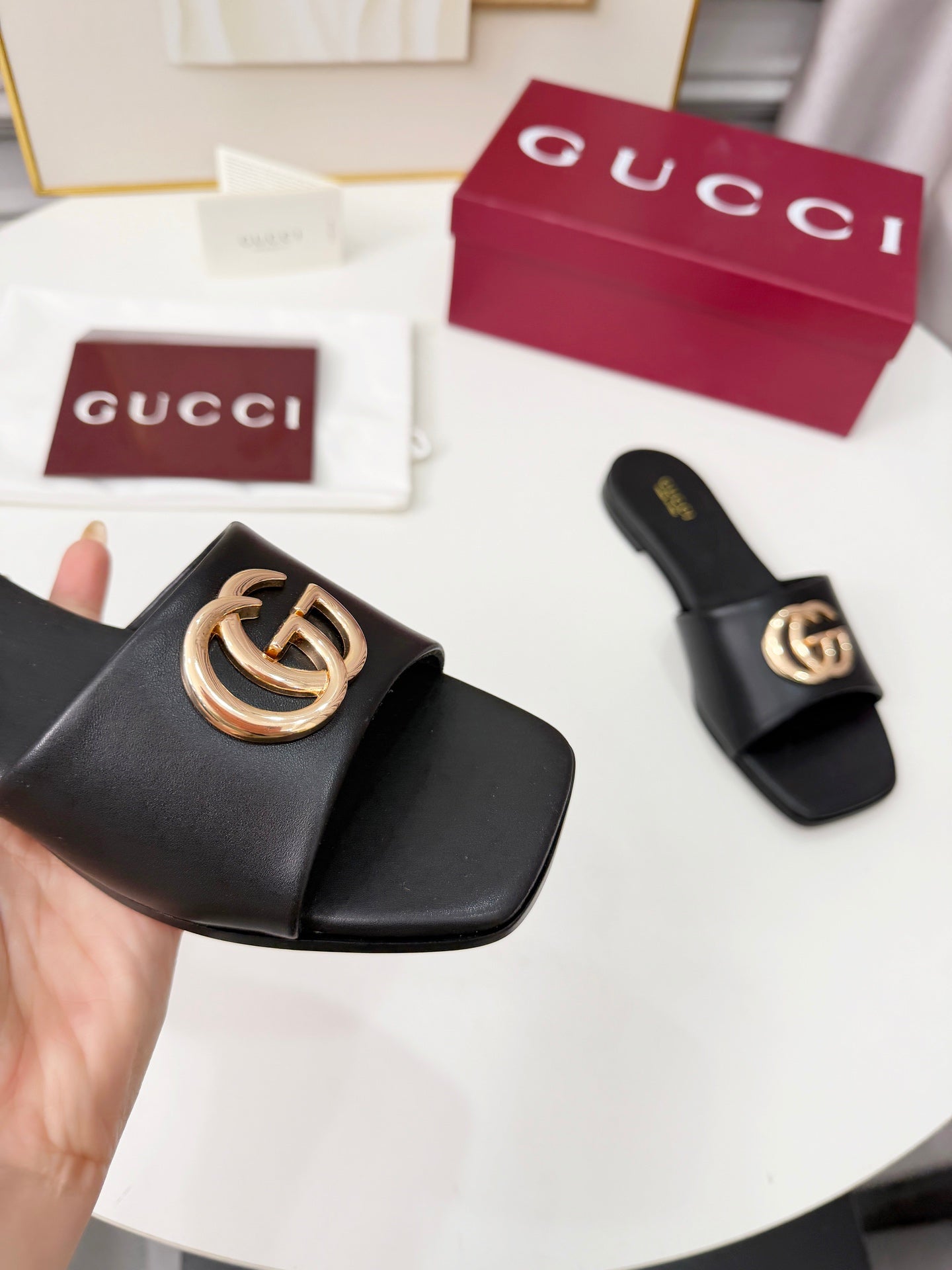 GG 2026 Early Spring Mule Black Sheepskin 688523