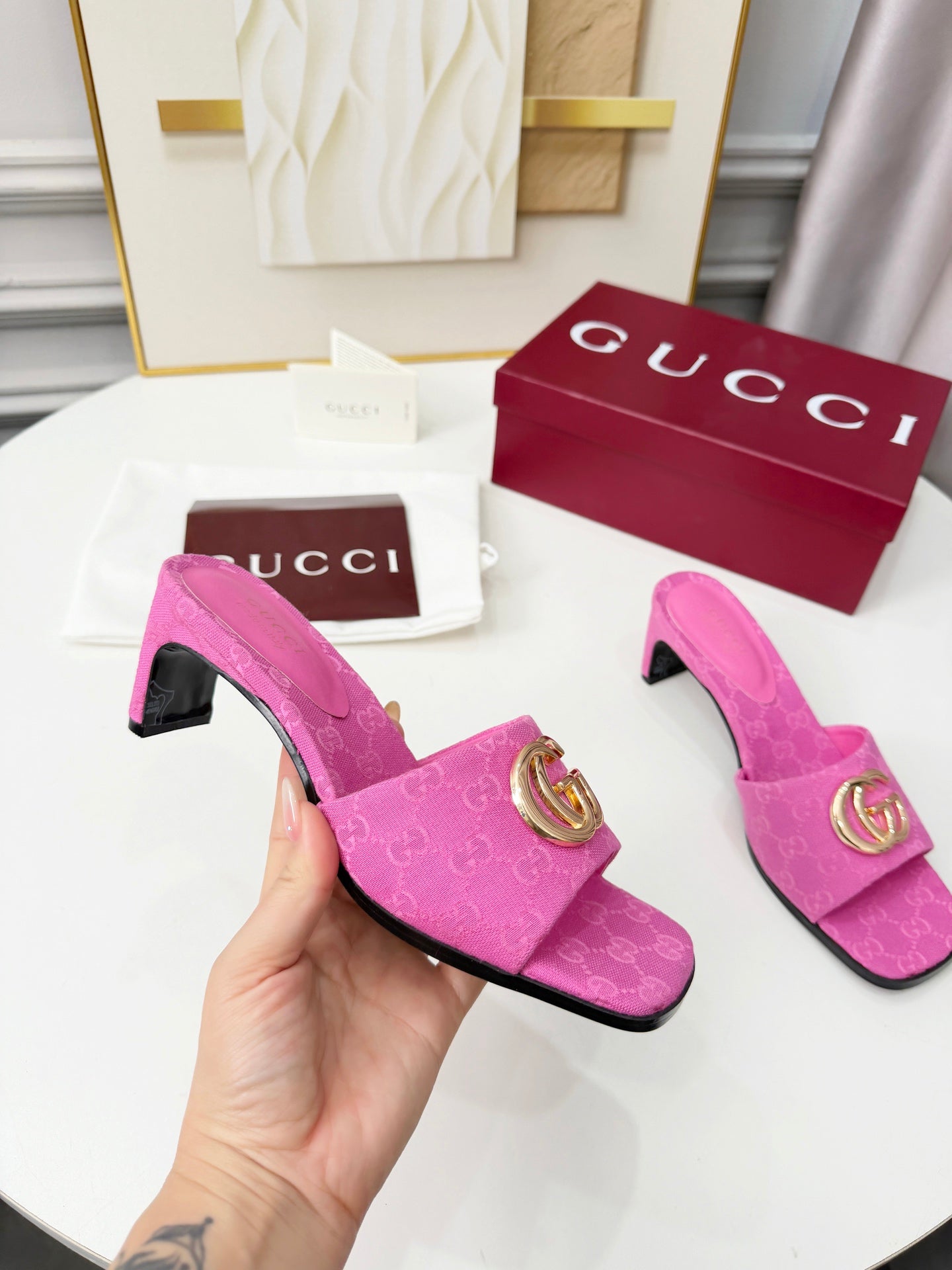 GG 2026 Early Spring Sandals Hot Pink Canvas Sheepskin 688524