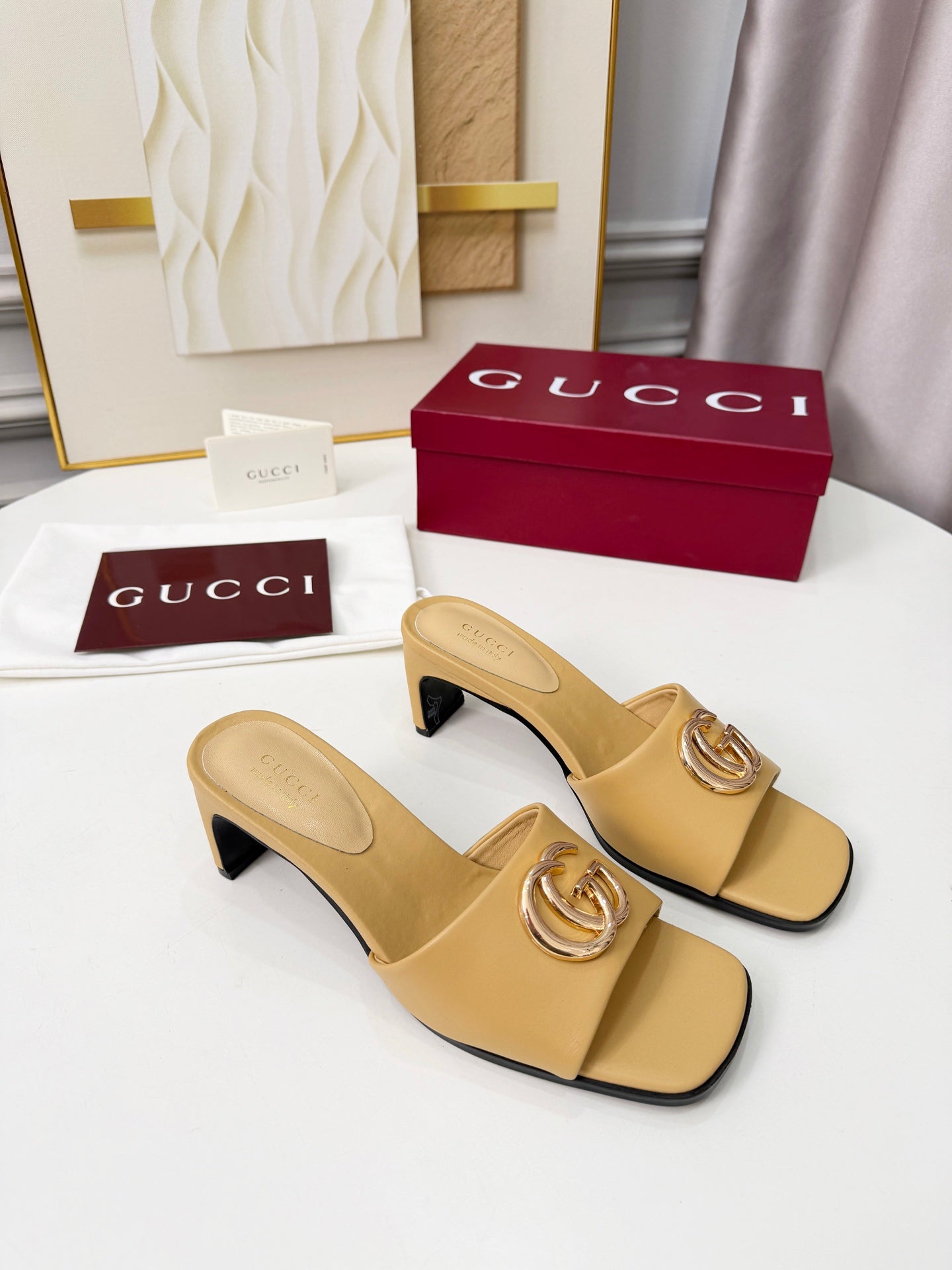 GG 2026 Early Spring Sandals Beige Sheepskin 688530