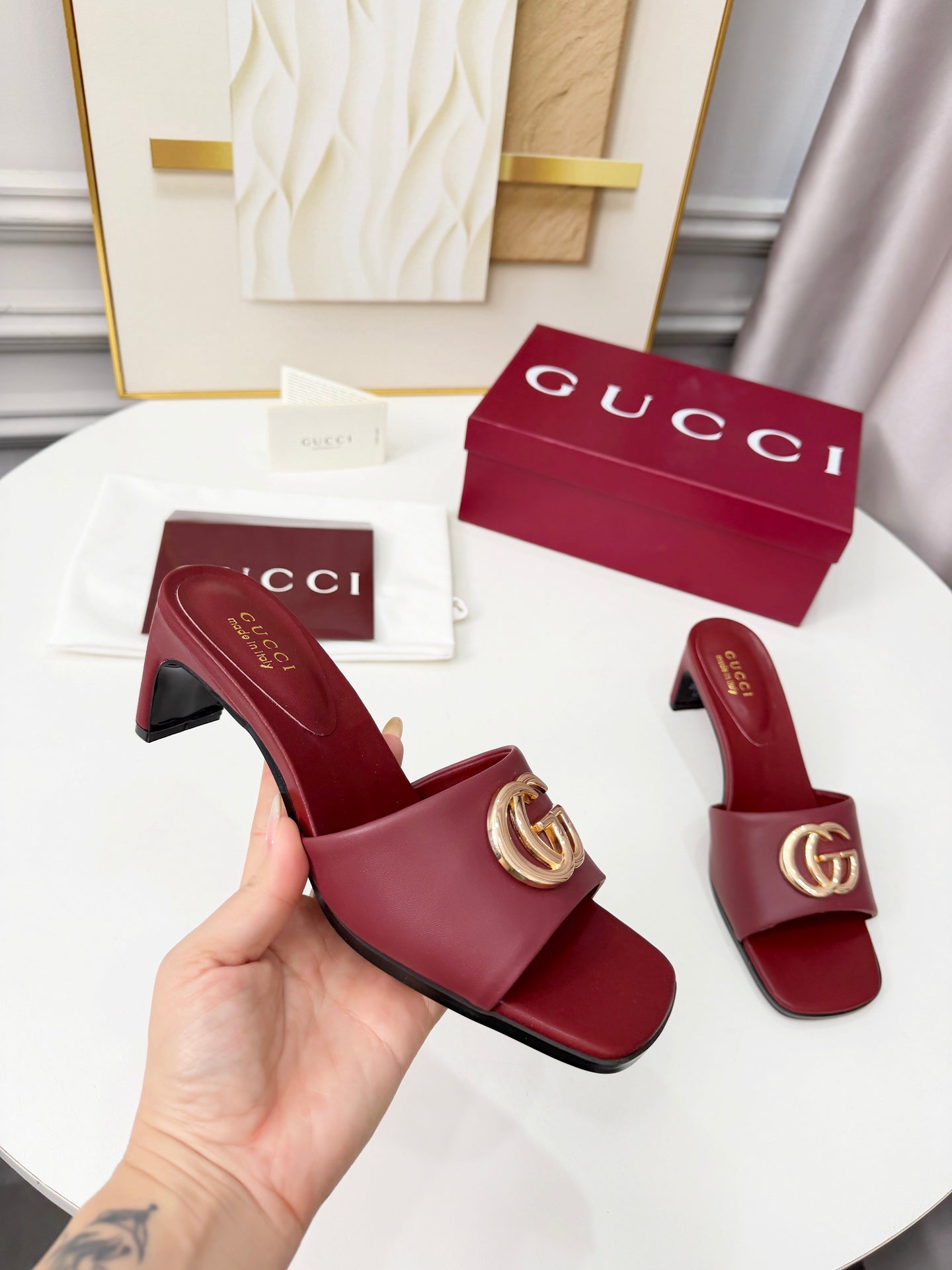 GG 2026 Early Spring Sandals Burgundy Sheepskin 688531