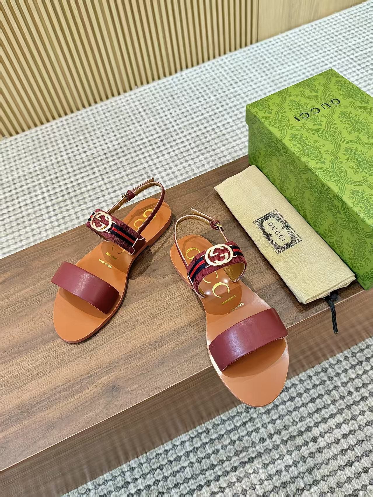 GG Interlocking Sandal Burgundy Brown Canvas & Leather 864289