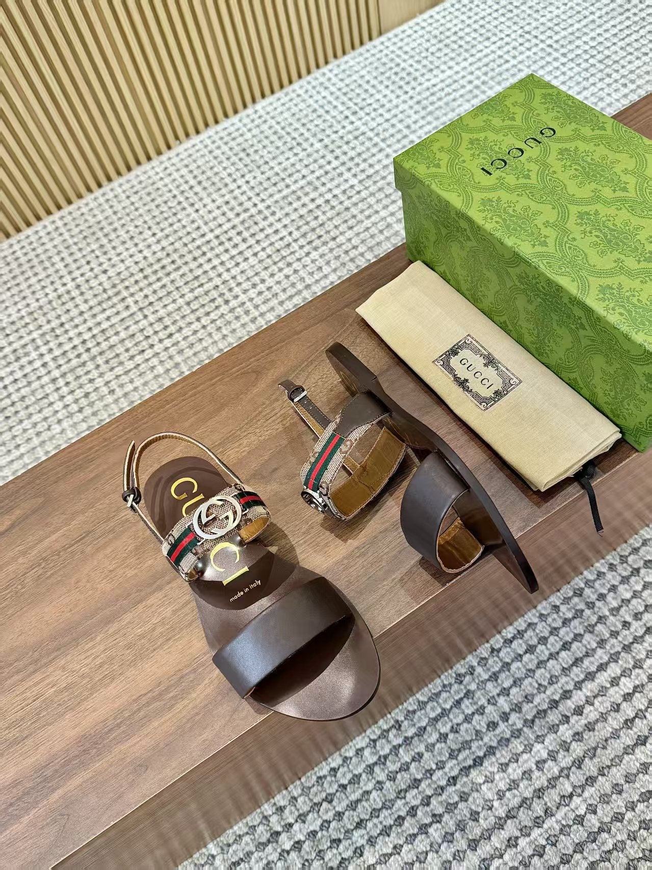 GG Interlocking Sandal Coffee Canvas & Leather 864288