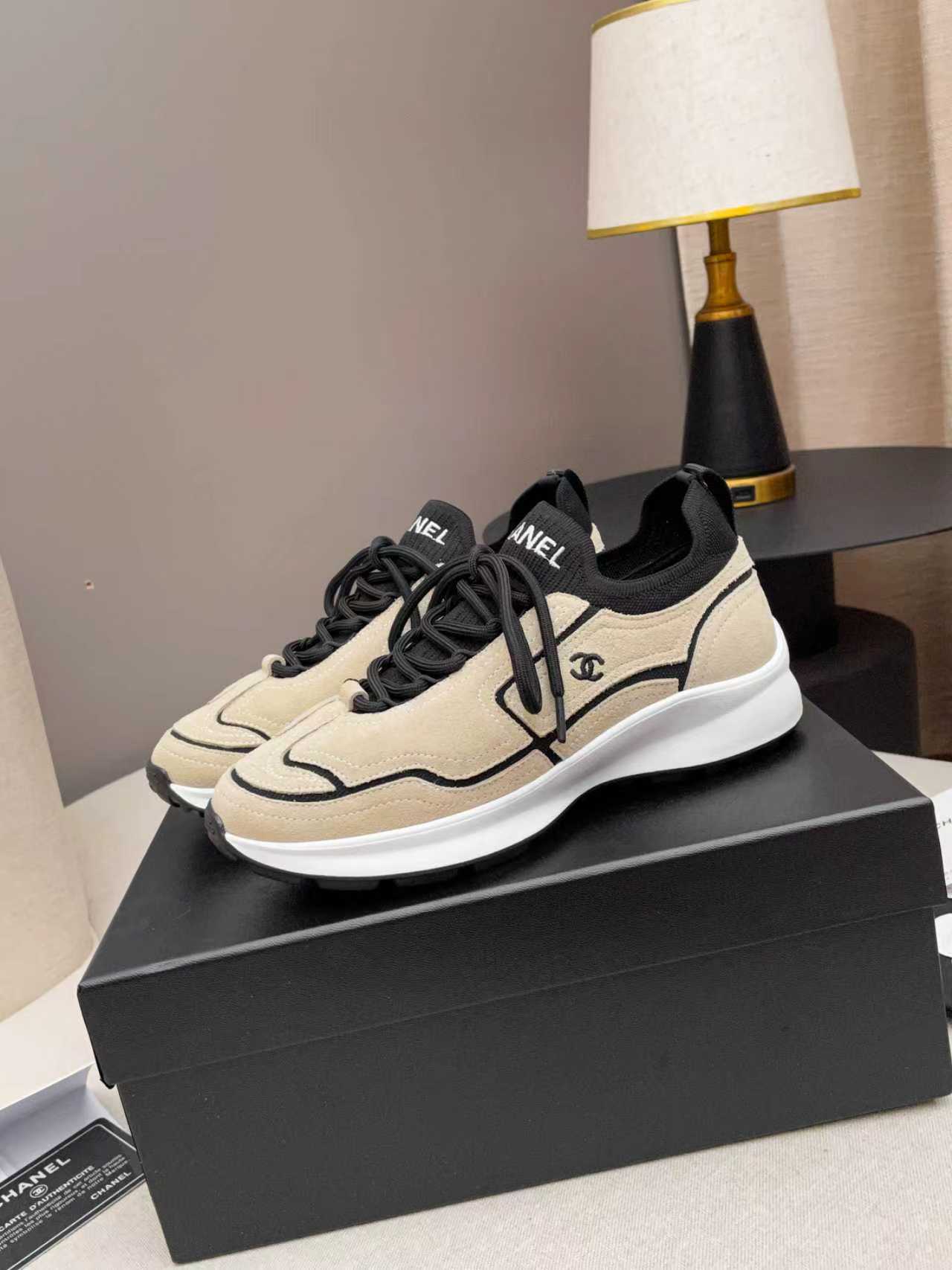 CC Métiers d’art 2026 Sneakers Black Beige Calfskin Fibers 846393