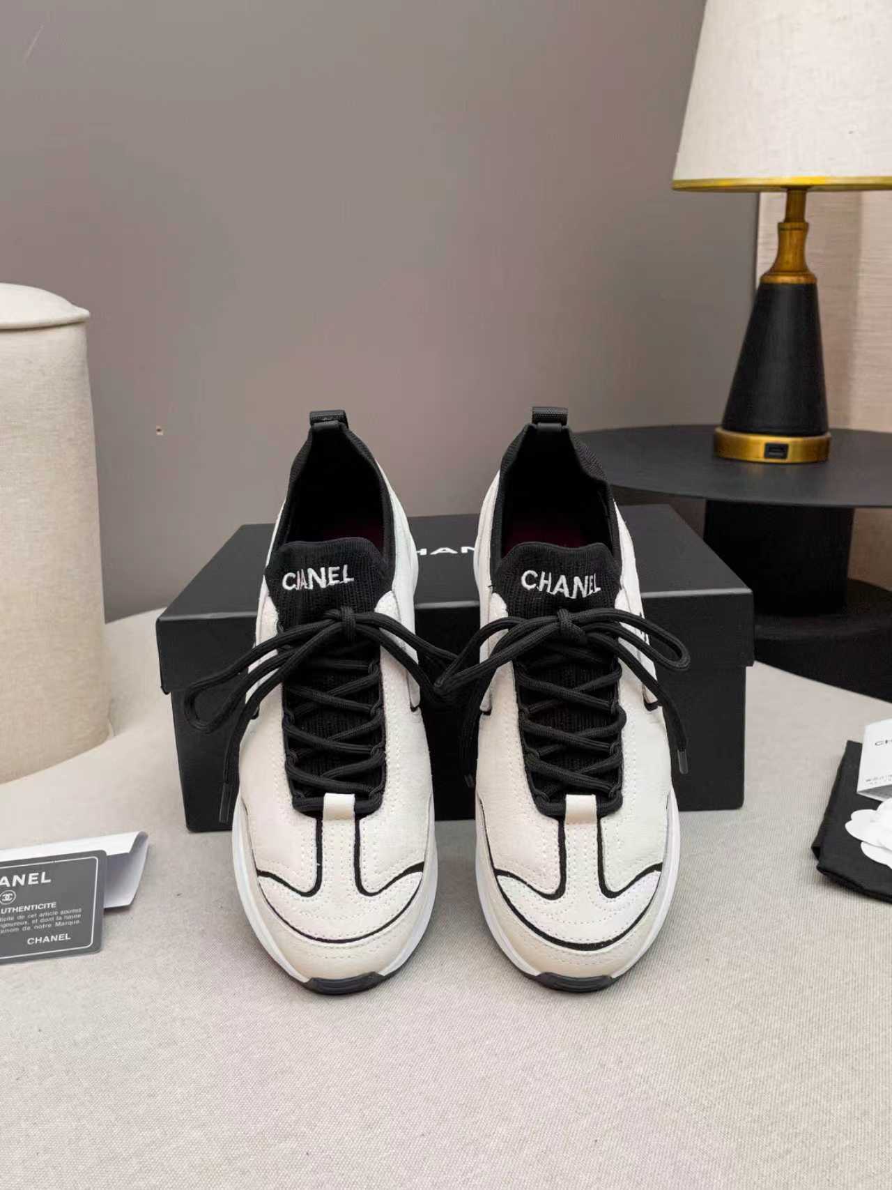 CC Métiers d’art 2026 Sneakers Black White Calfskin Fibers 846394