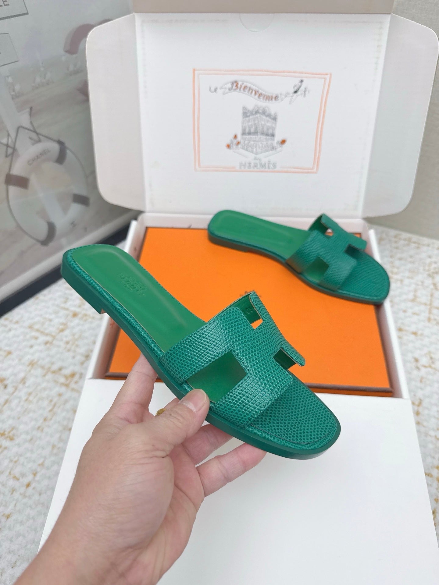 HM 26ss Oran Sandals Dark Green Cowhide 625049