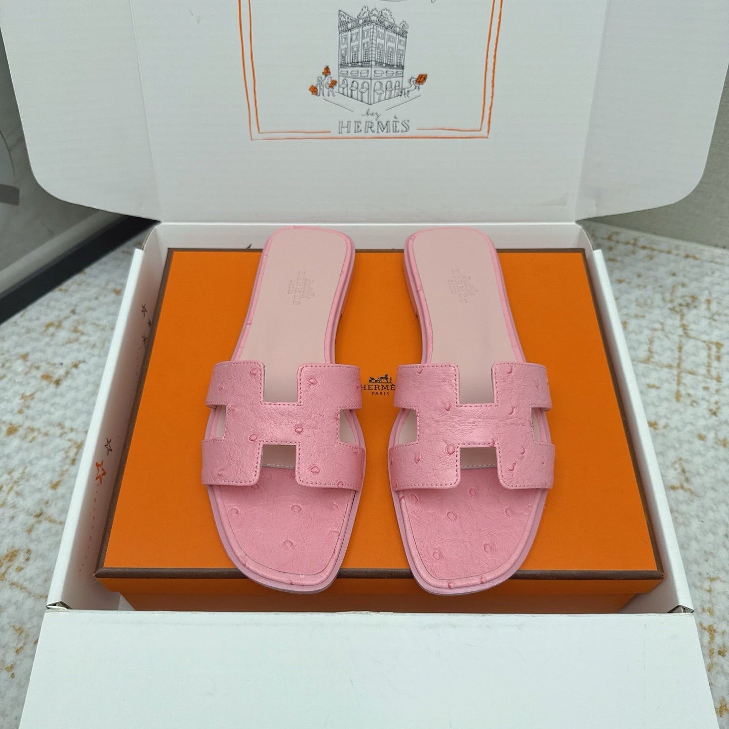 HM 26ss Oran Sandals Ostrich Leather 625092