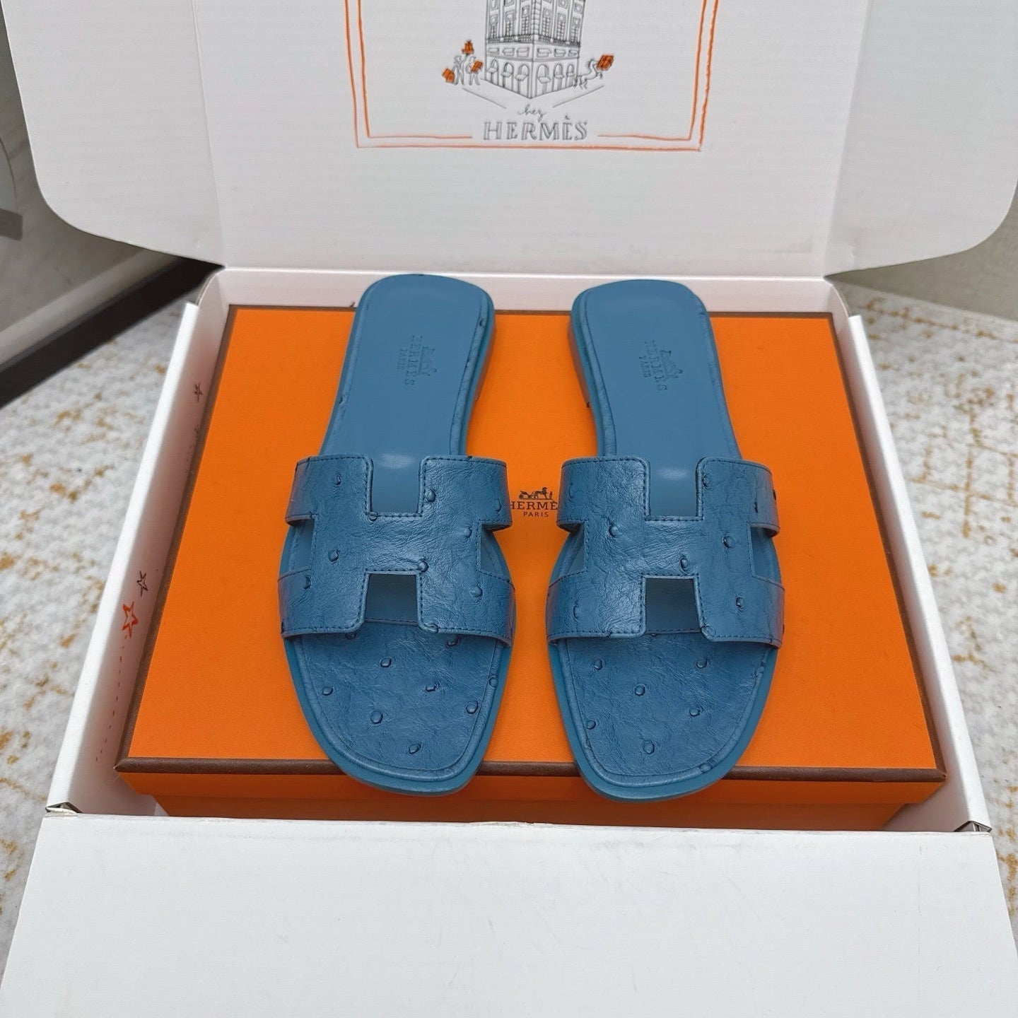 HM 26ss Oran Sandals Ostrich Leather 625092