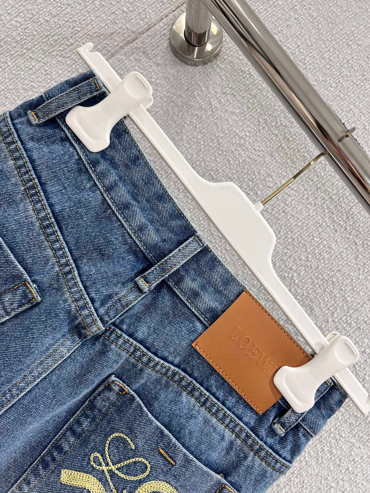 Loewe 26Ss Embroidered Denim Shorts