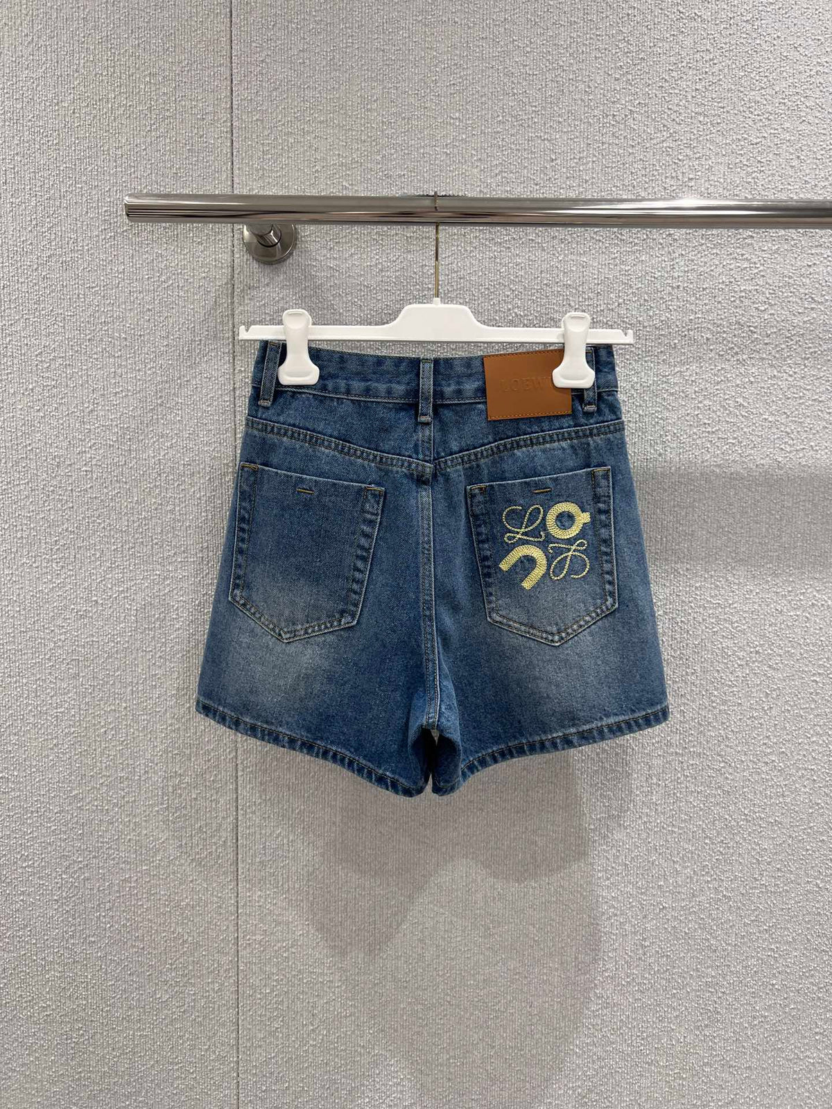 Loewe 26Ss Embroidered Denim Shorts