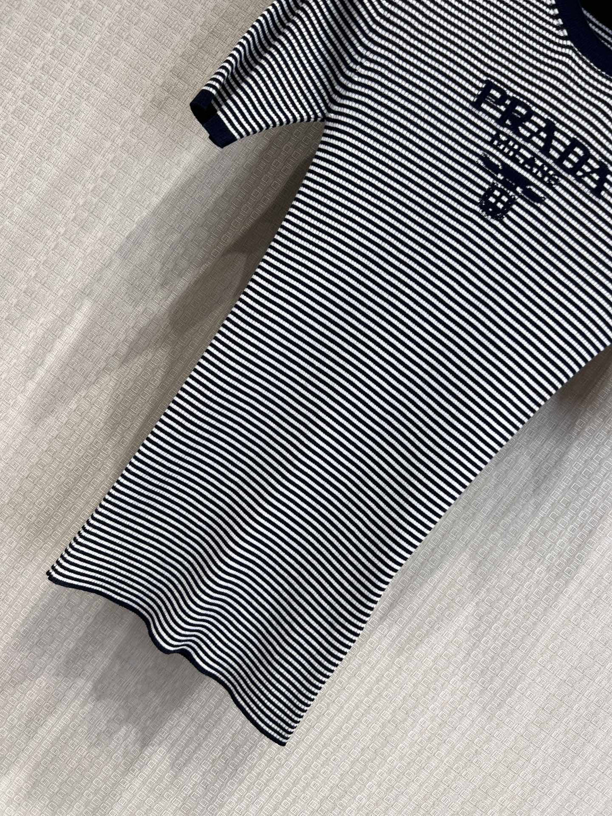 Prada 26s Crew-Neck Sweater Black White Mulberry Silk