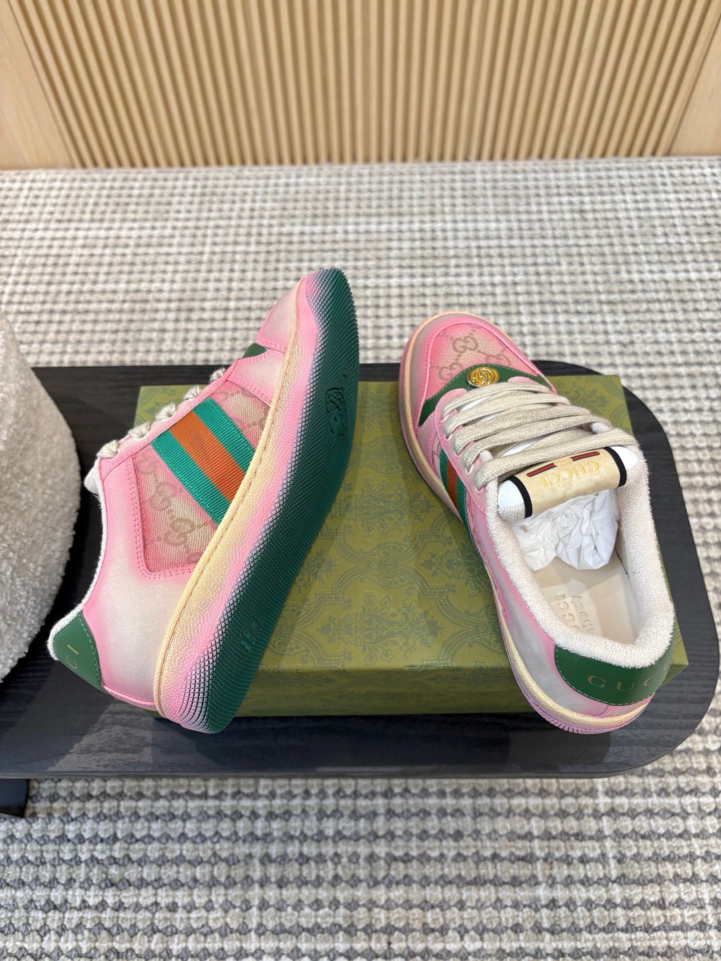 Gucci 26s Sneakers In Pink Gradient Canvas