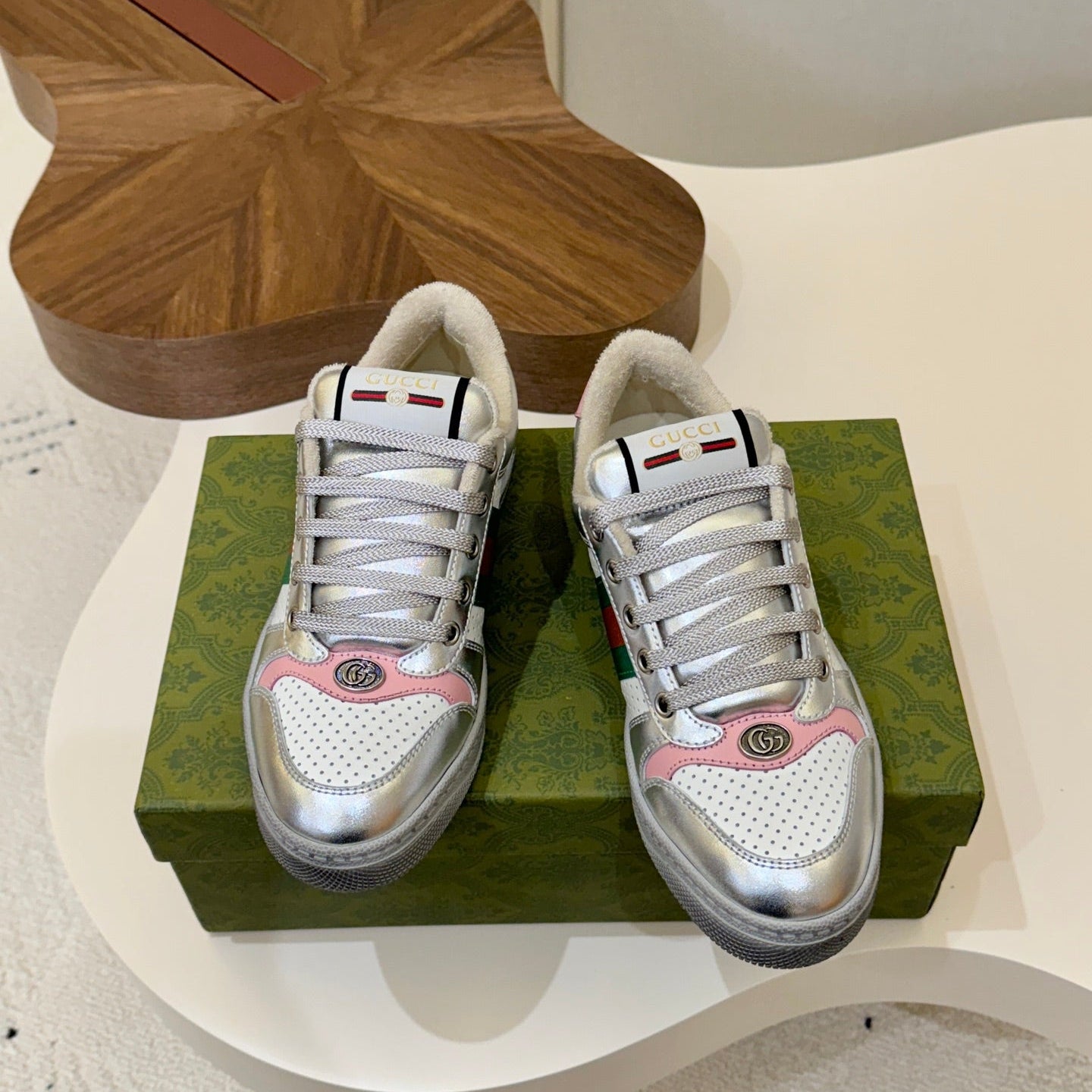 Gucci 26s Mesh Sneakers In Silver Leather
