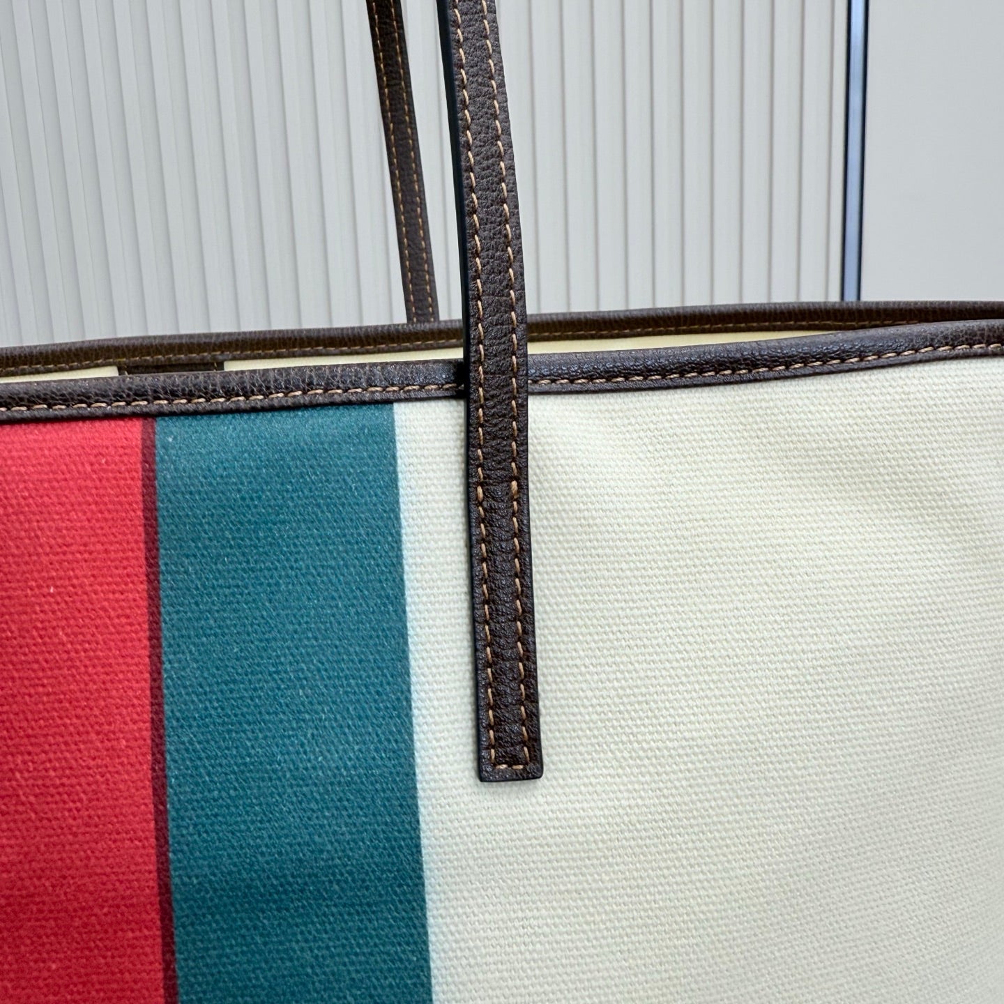 GG Tribeca Large Tote Bag Cream Red Green Canvas Cowhide 141731