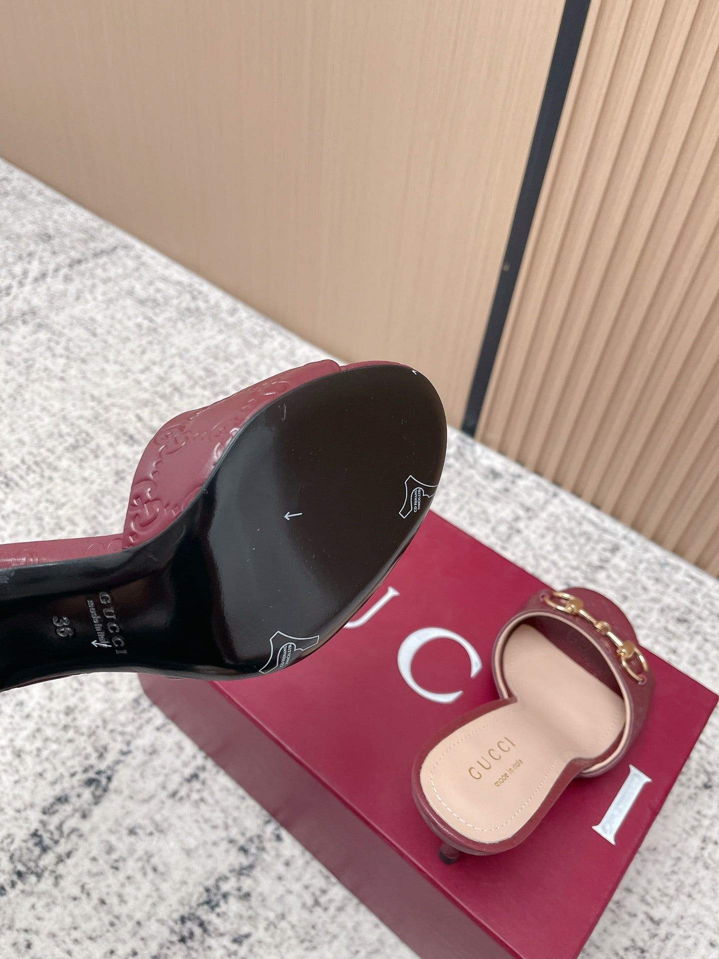 GG Sandal With Horsebit 8.5cm Burgundy Shiny Leather 752222