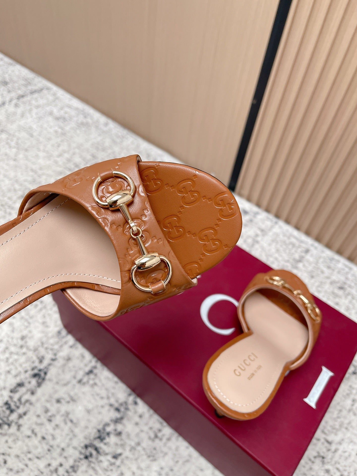 GG Sandal With Horsebit 8.5cm Brown Shiny Leather 752224