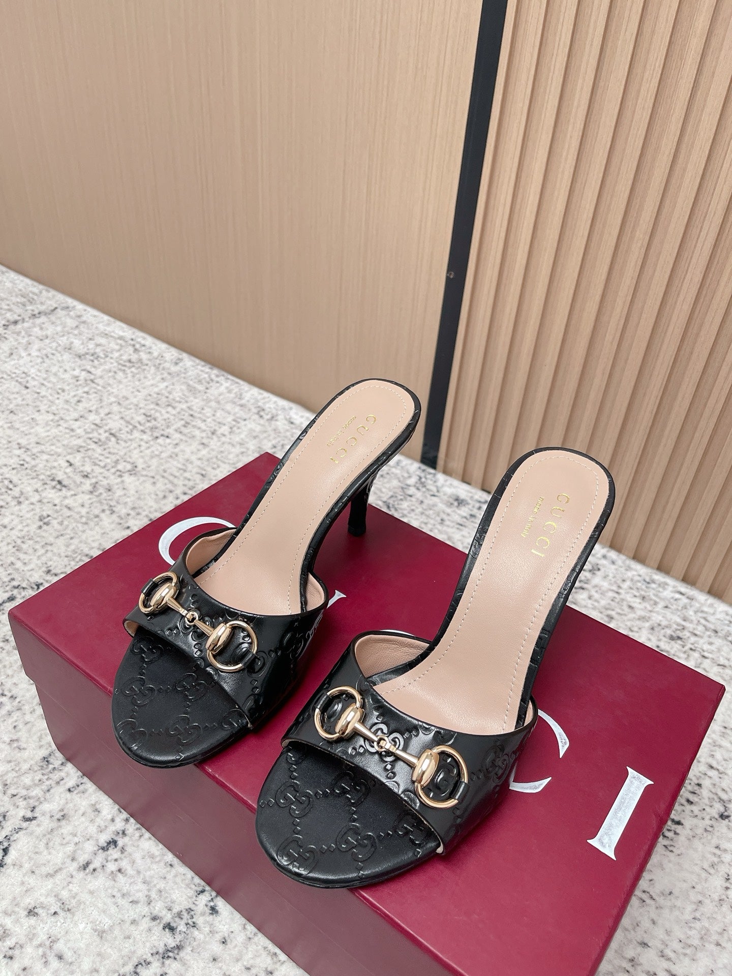 GG Sandal With Horsebit 8.5cm Black Shiny Leather 752225