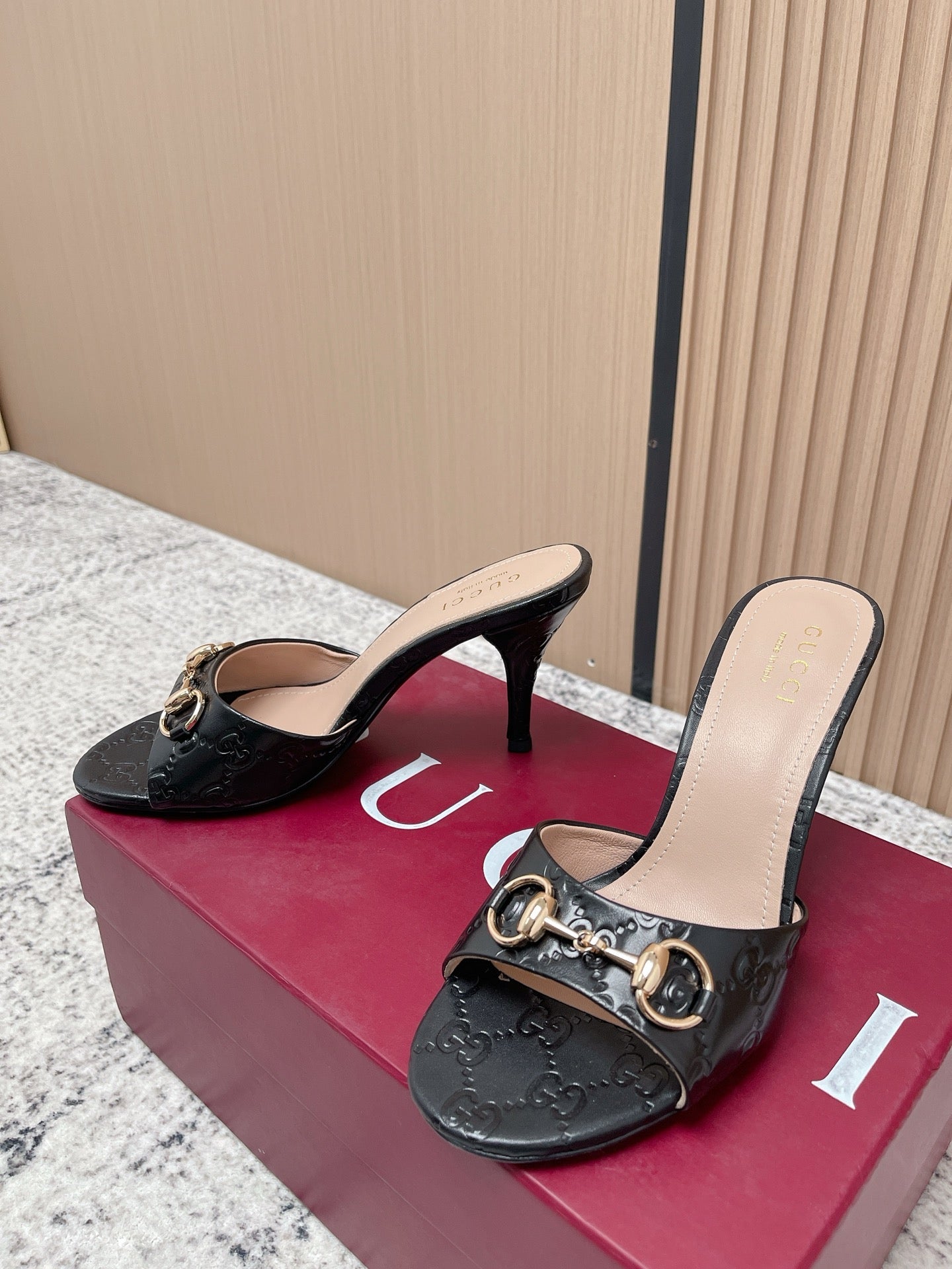 GG Sandal With Horsebit 8.5cm Black Shiny Leather 752225