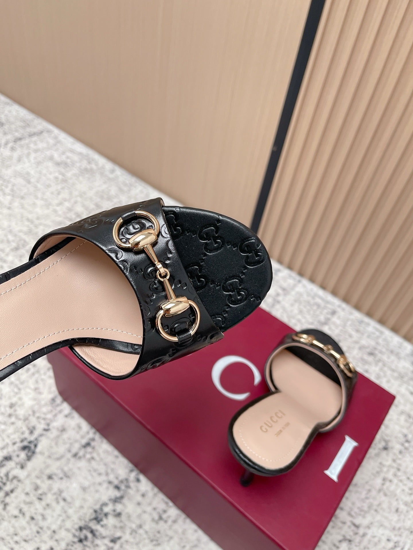 GG Sandal With Horsebit 8.5cm Black Shiny Leather 752225