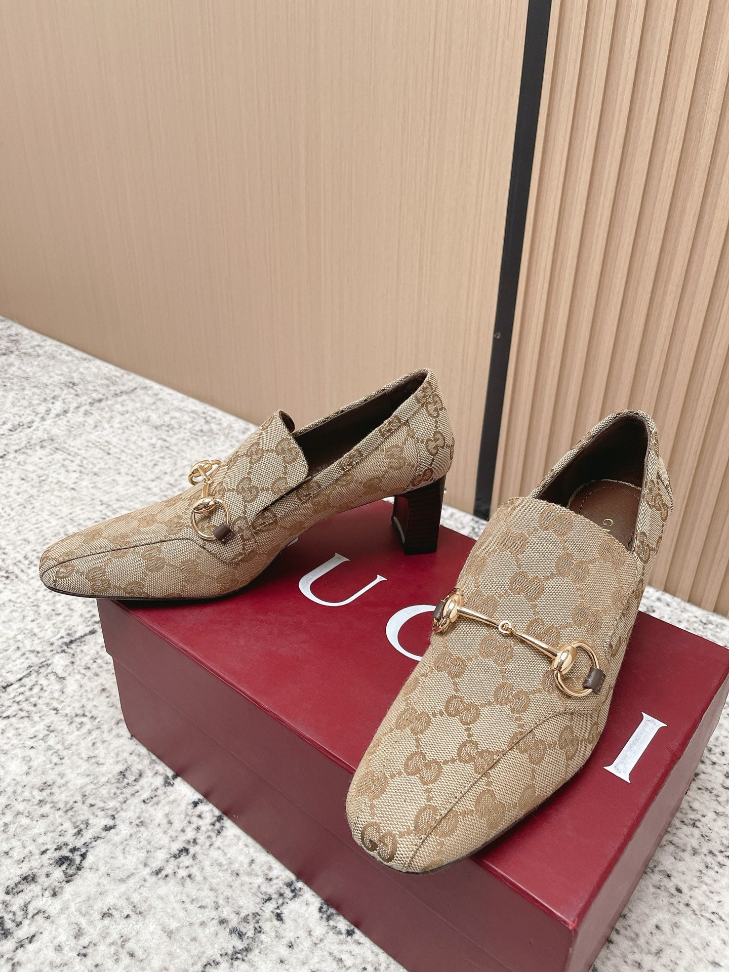 GG Jordaan Loafer High Heel Beige Brown Canvas 752228