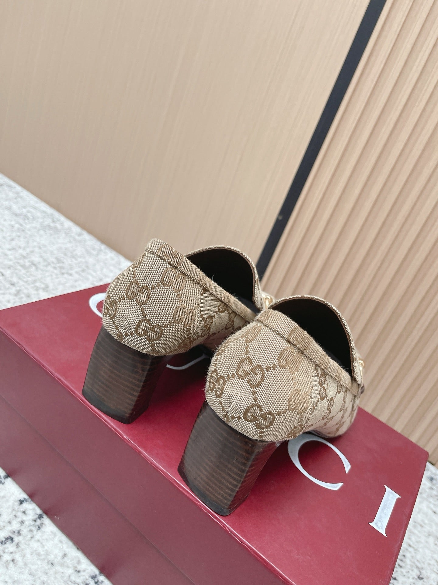 GG Jordaan Loafer High Heel Beige Brown Canvas 752228