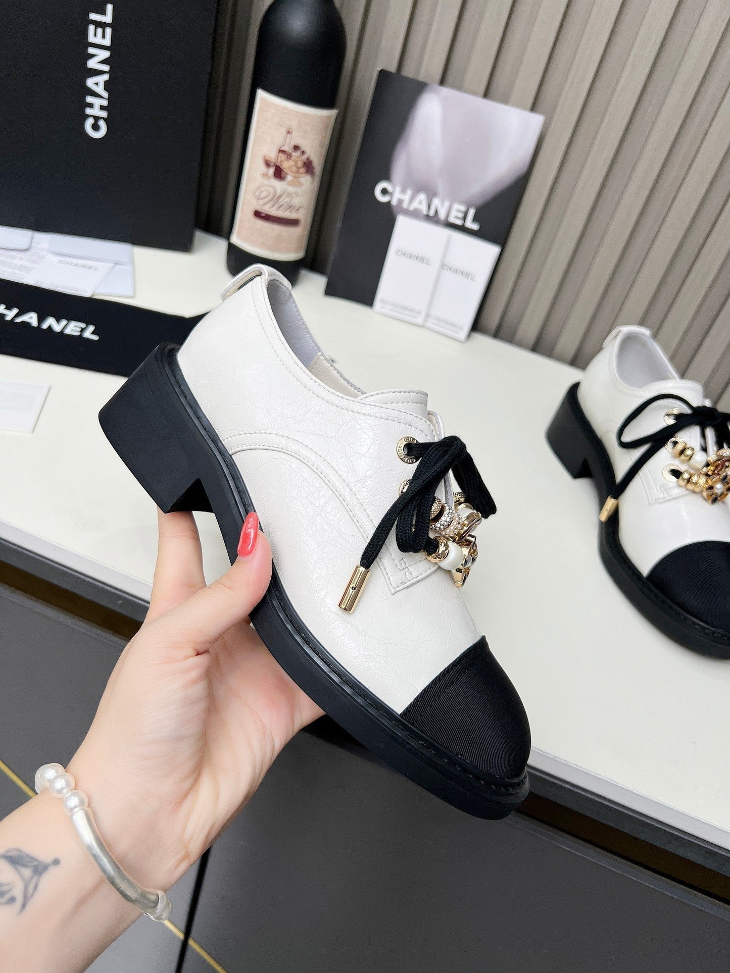 CC Flat Shoe Black White Shiny Aged Calfskin