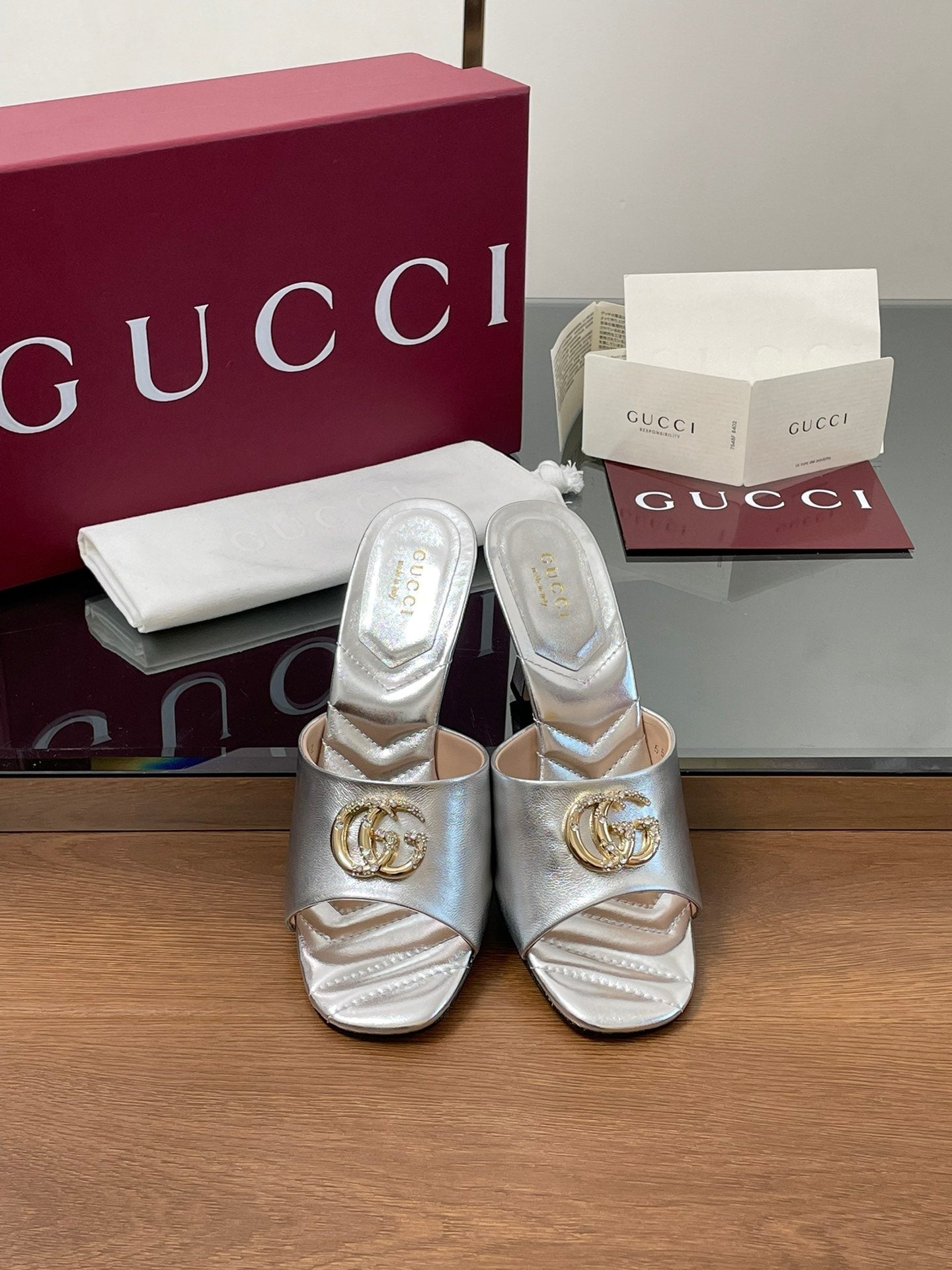GG Canvas Mid-Heel Mules 7.5cm Sliver Sheepskin 646477