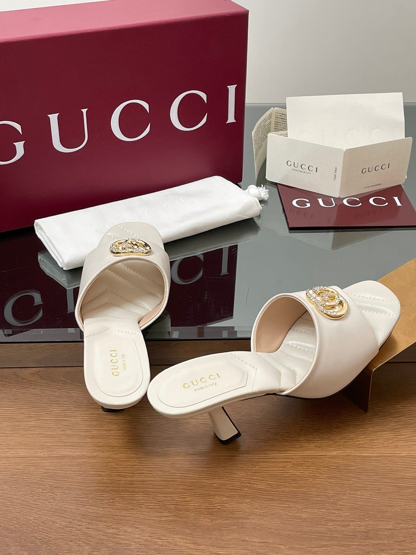 GG Canvas Mid-Heel Mules 7.5cm White Sheepskin 646478