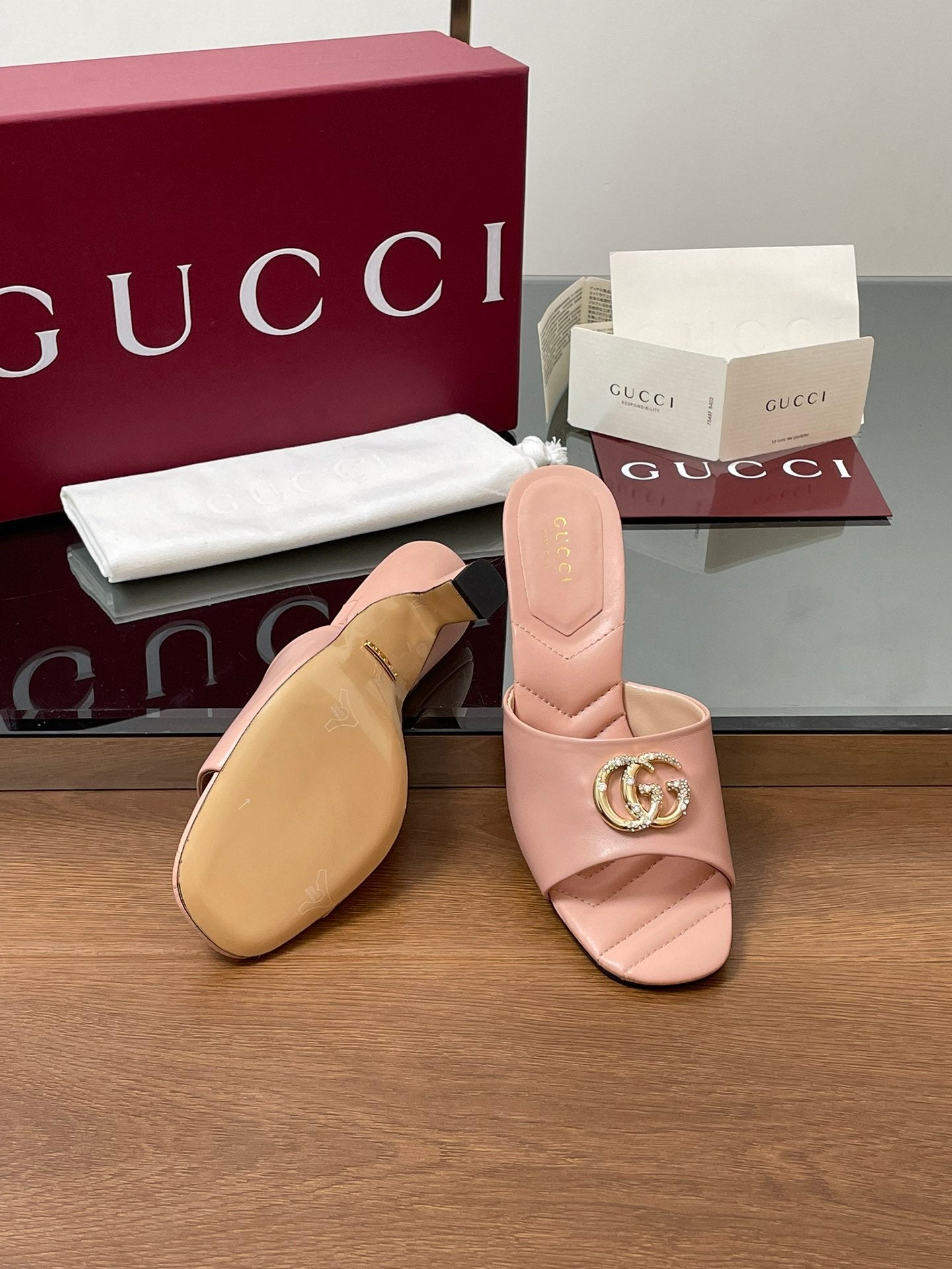 GG Canvas Mid-Heel Mules 7.5cm Light Pink Sheepskin 646479