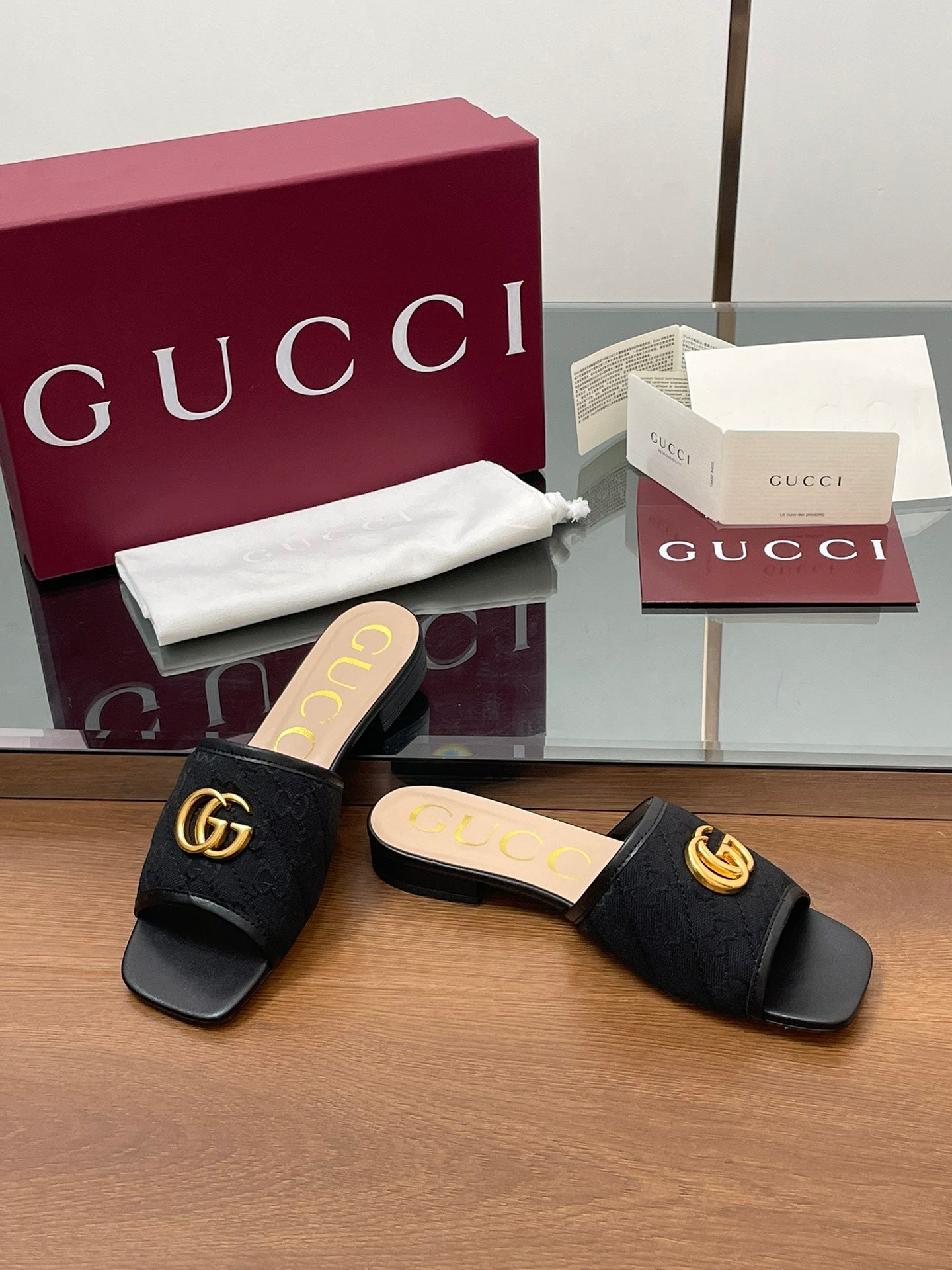 GG Matelasse Slide Sandals Black Canvas Sheepskin 646485