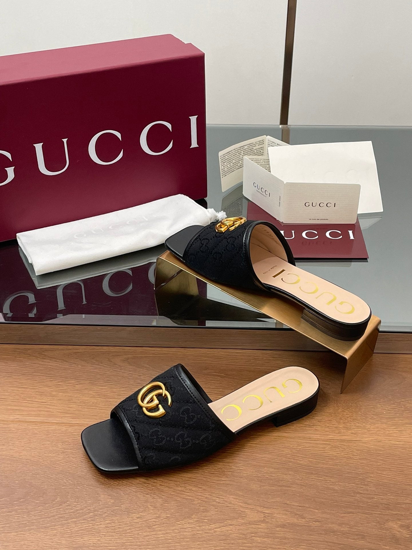 GG Matelasse Slide Sandals Black Canvas Sheepskin 646485