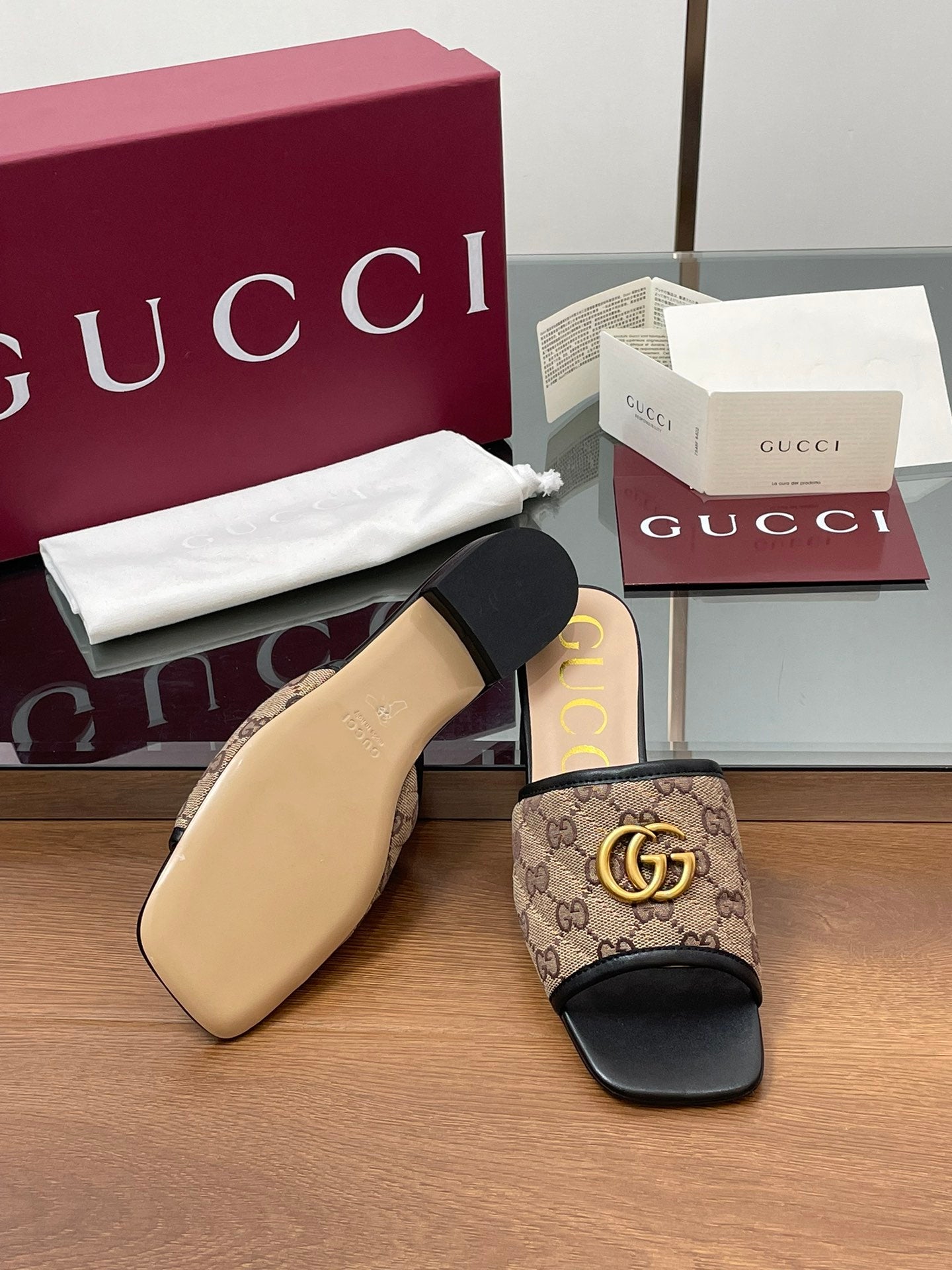 GG Matelasse Slide Sandals Black Beige Canvas Sheepskin 646487