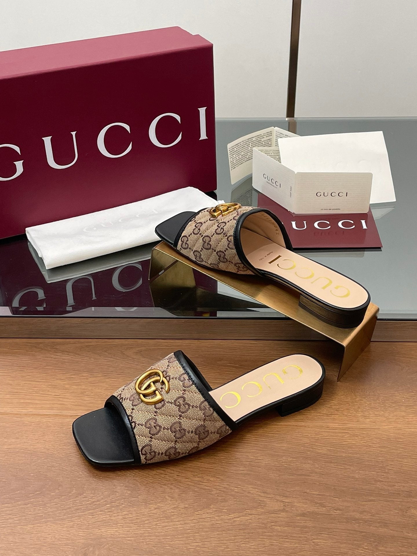 GG Matelasse Slide Sandals Black Beige Canvas Sheepskin 646487