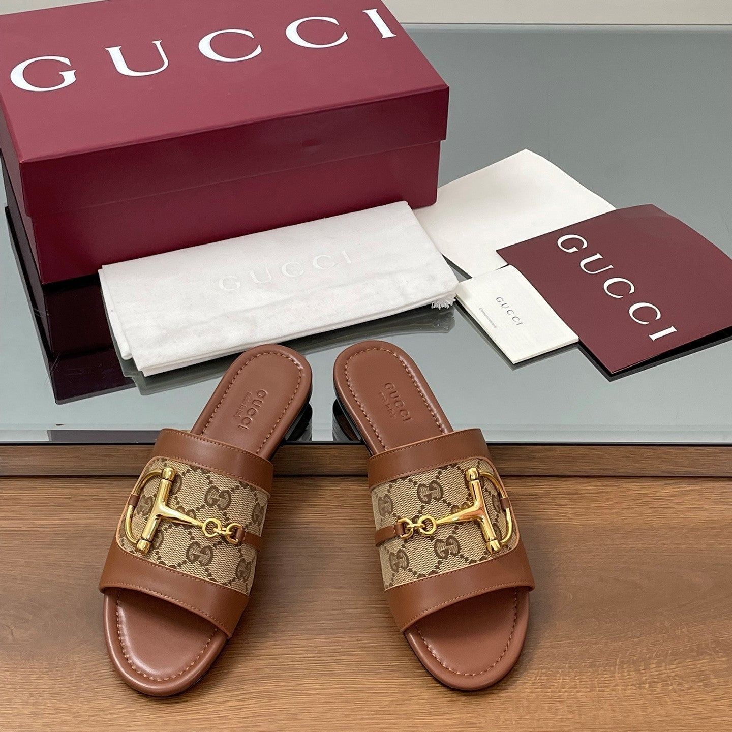 GG D-Shaped Sandals Brown Sheepskin Canvas 646462