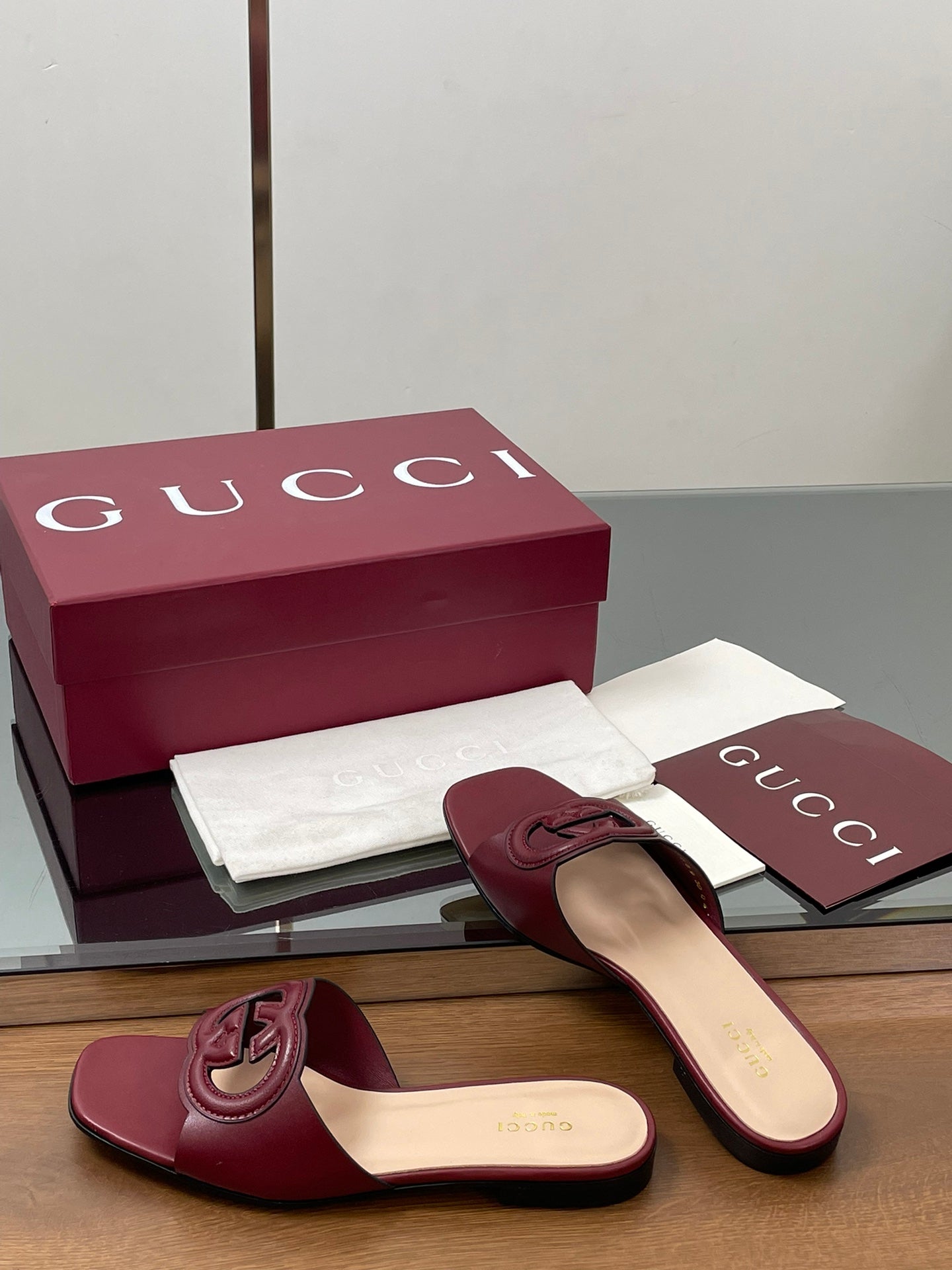GG Rosso Ancora Slide Sandals Red Sheepskin 646492