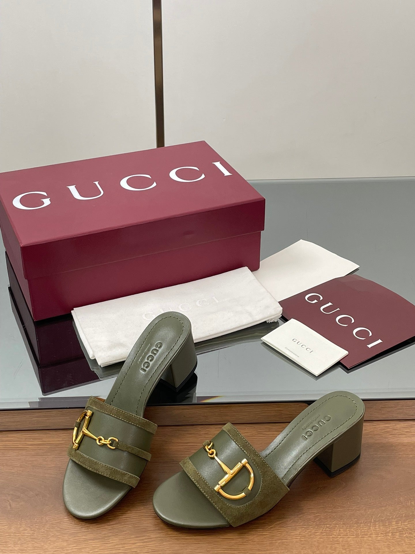 GG D-Shaped Sandals 5.5cm Olive Green Suede Sheepskin 646472