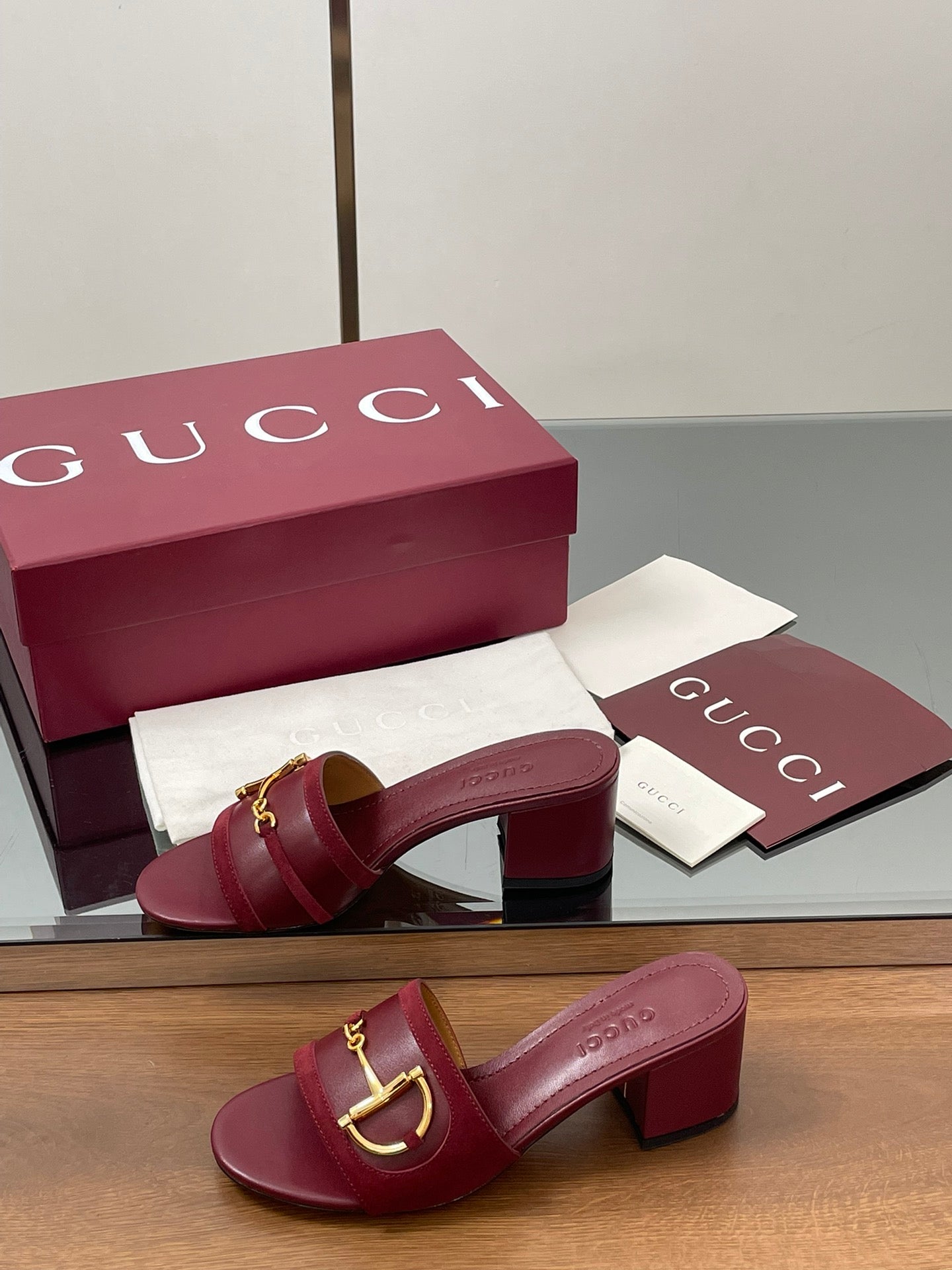 GG D-Shaped Sandals 5.5cm Burgundy Suede Sheepskin 646474