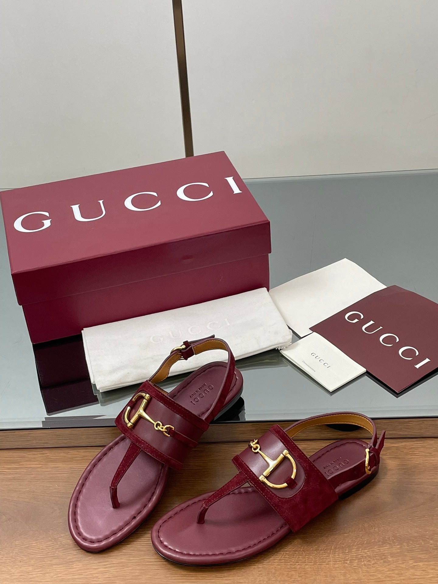 GG Horsebit Thong Flat Sandals Burgundy Sheepskin Suede 646471
