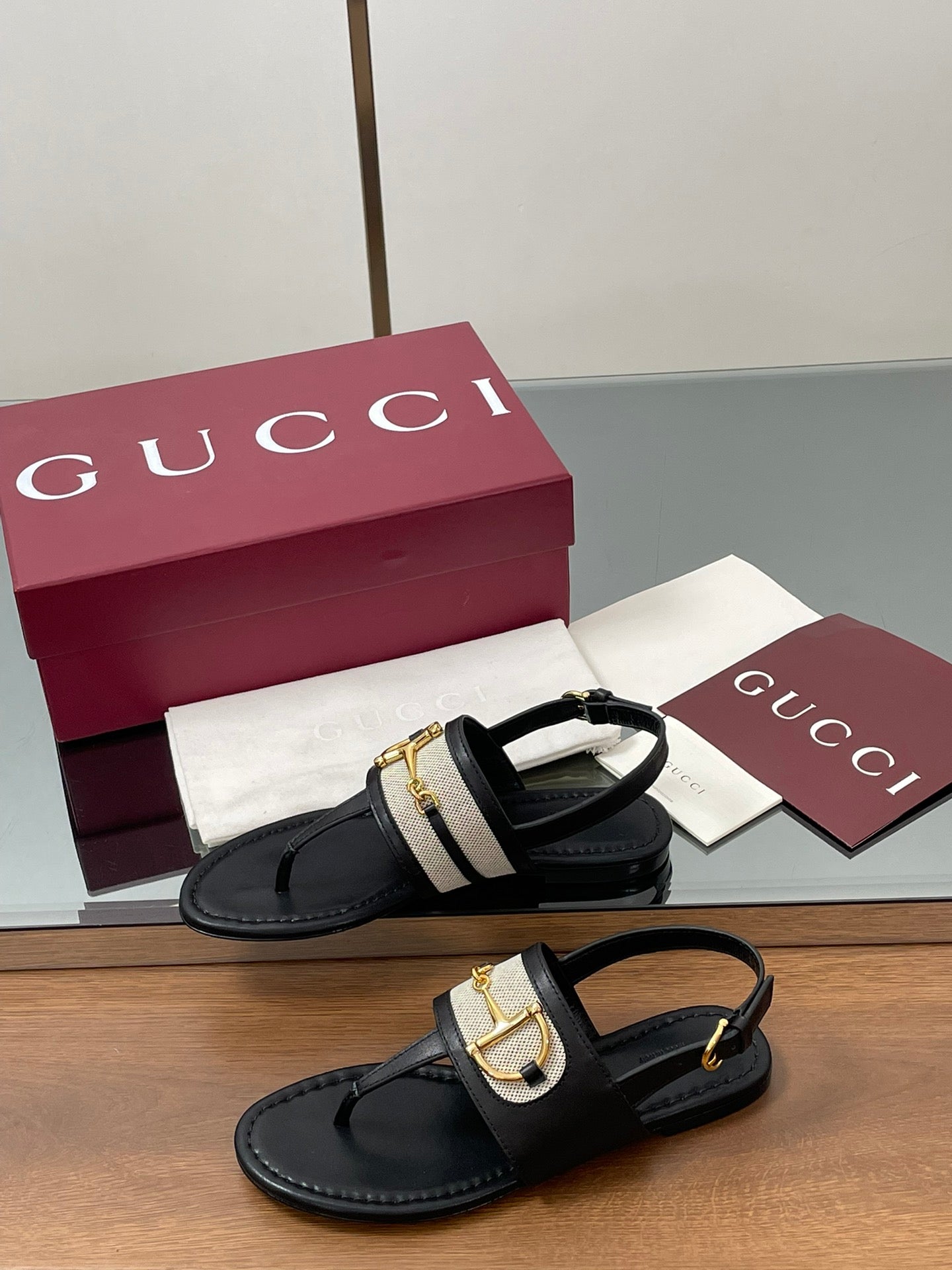 GG Horsebit Thong Flat Sandals Black Sheepskin Canvas 646469