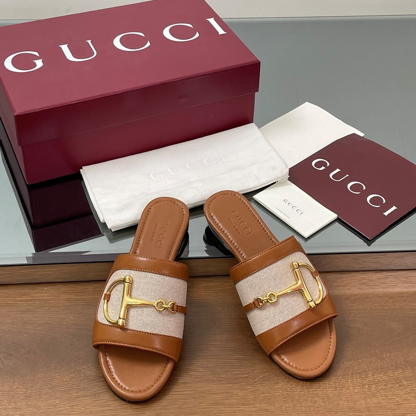 GG D-Shaped Sandals Brown White Sheepskin Canvas 646465