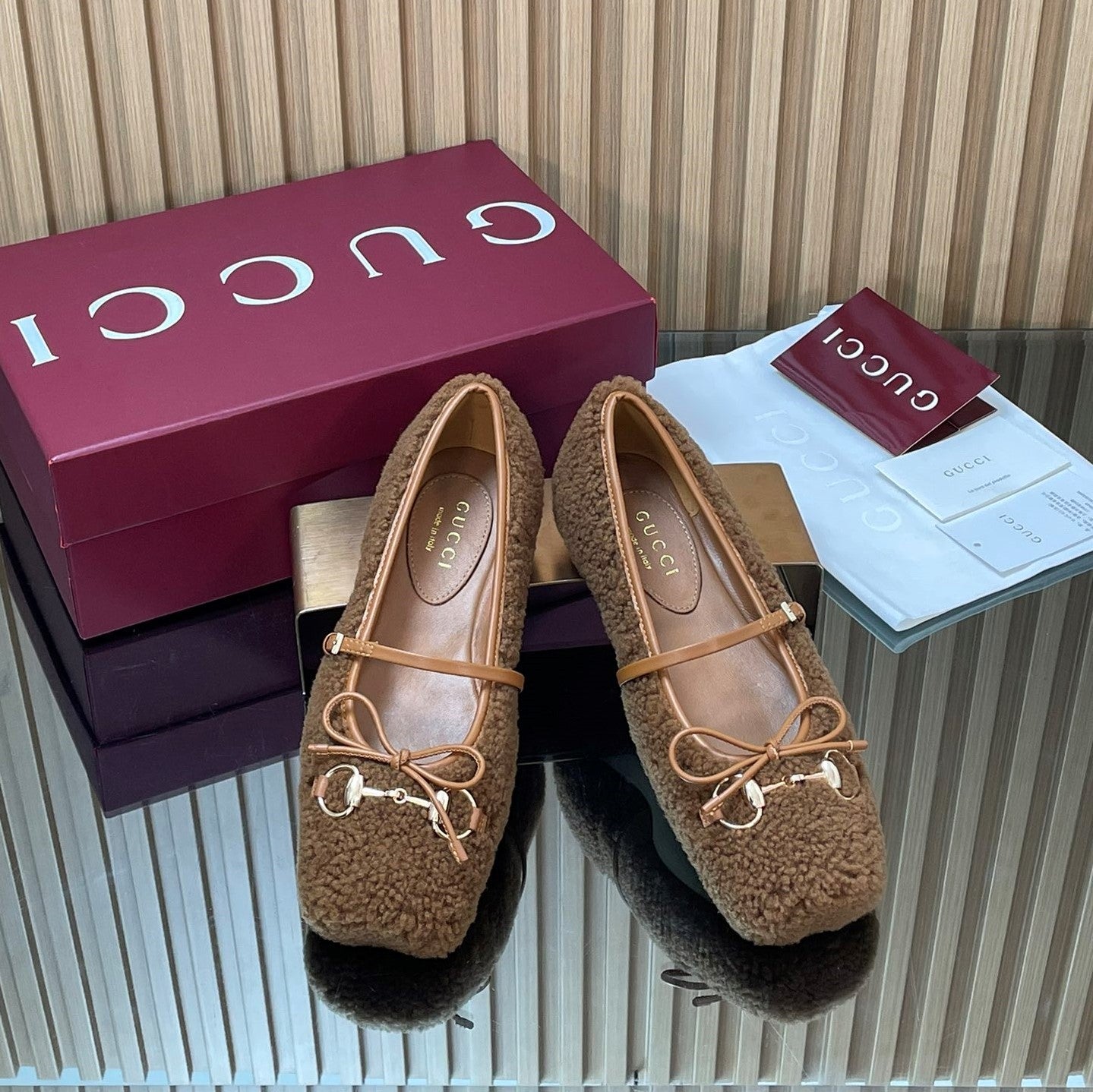 Gucci 26 Ballet Full Caramel Calfskin Wool 562992