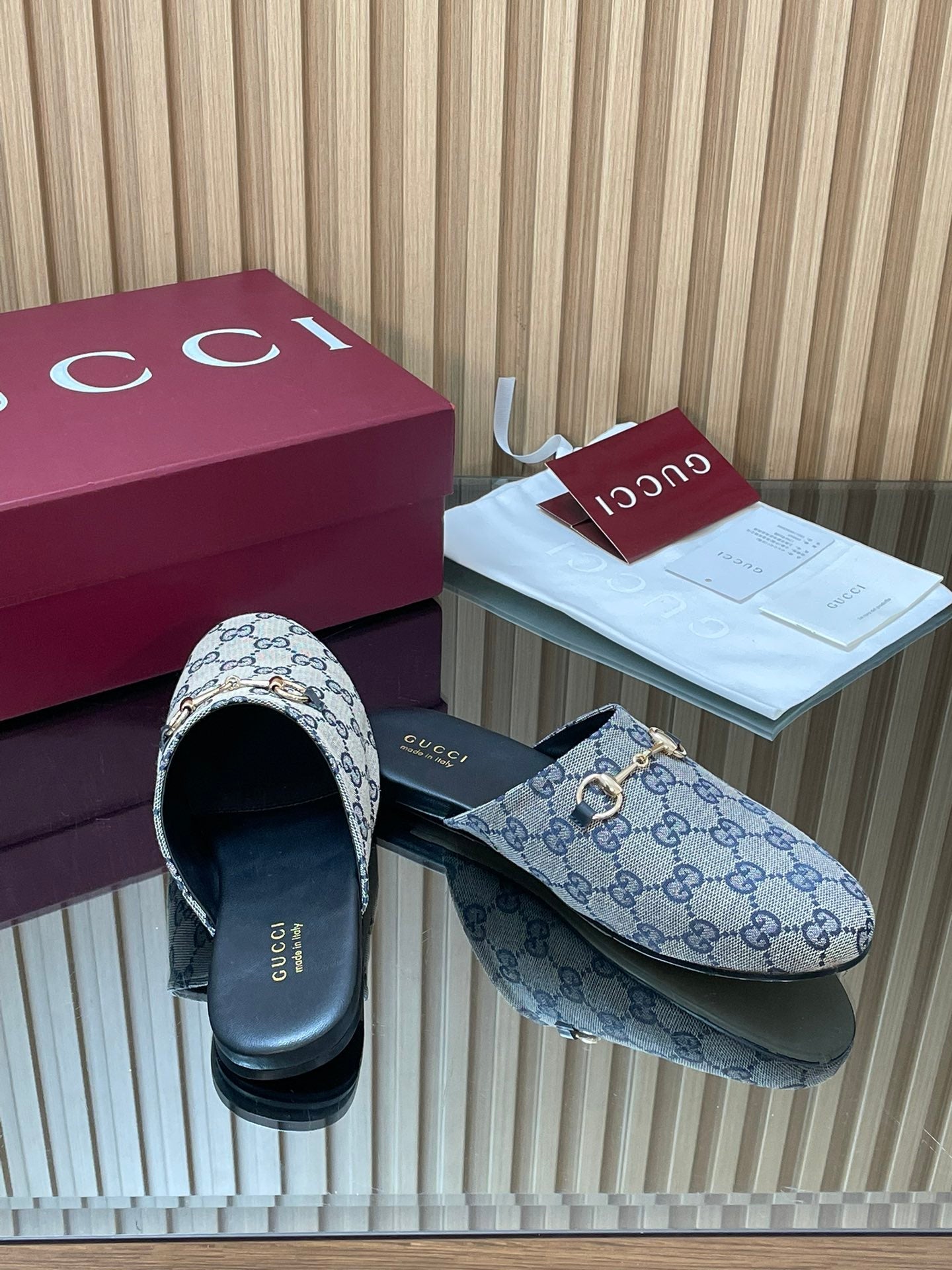 Gucci 25 Horsebit Mule Blue Grey GG Suede 563074