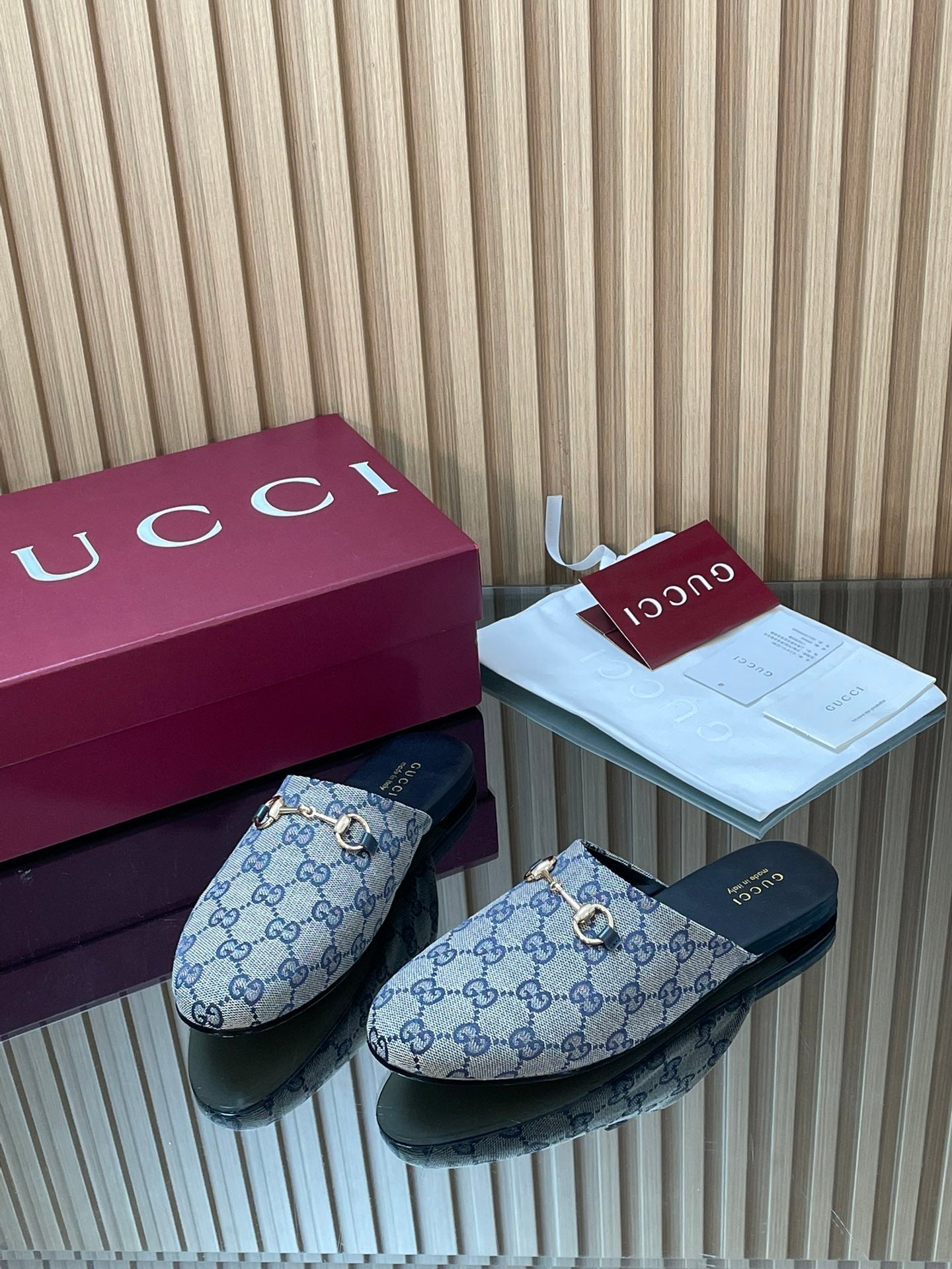 Gucci 25 Horsebit Mule Blue Grey GG Suede 563074