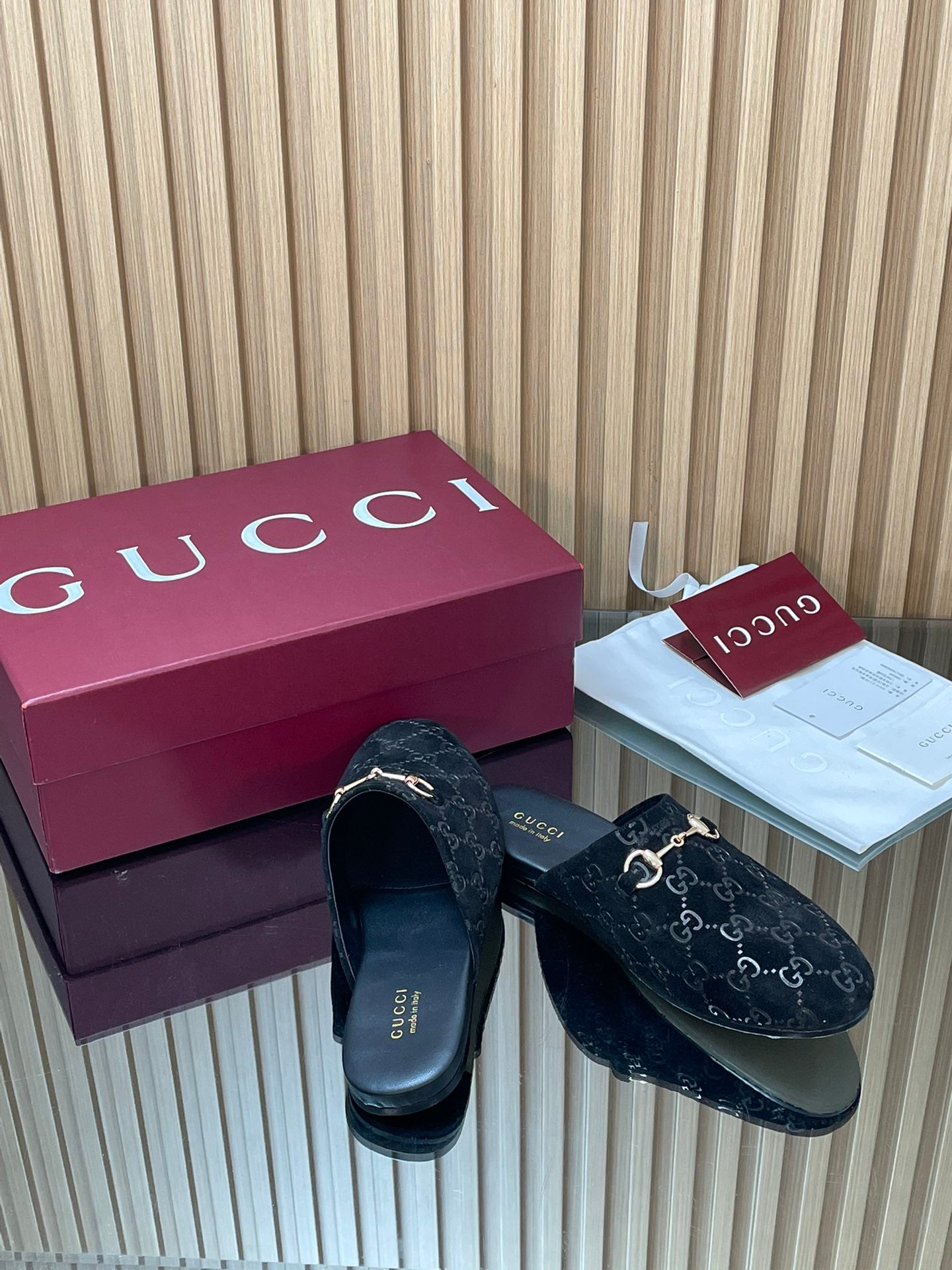 Gucci 25 Horsebit Mule Black GG Suede 563078