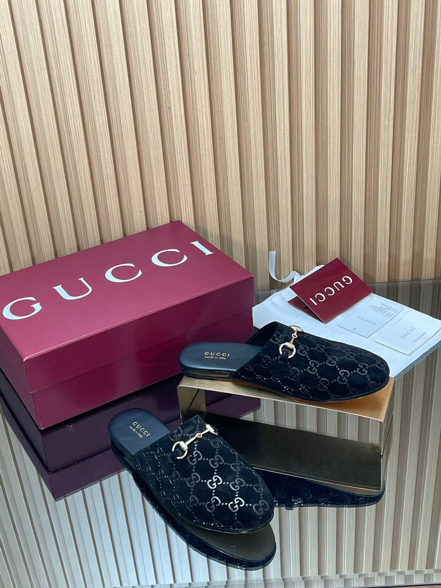 Gucci 25 Horsebit Mule Black GG Suede 563078