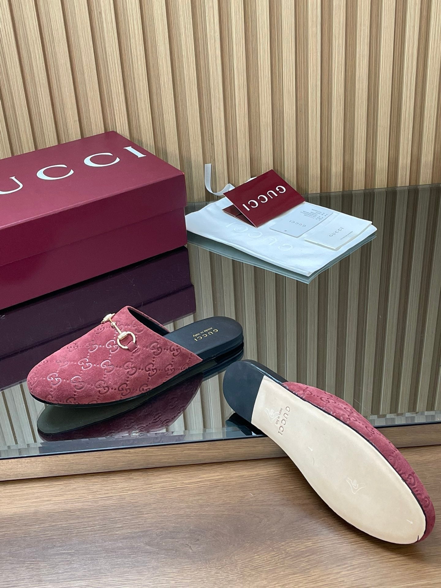 Gucci 25 Horsebit Red Mule GG Suede 563079