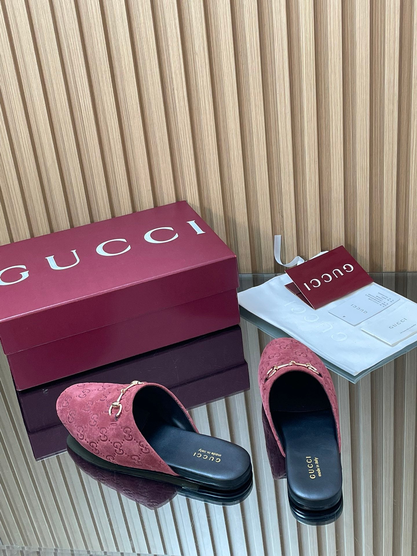 Gucci 25 Horsebit Red Mule GG Suede 563079