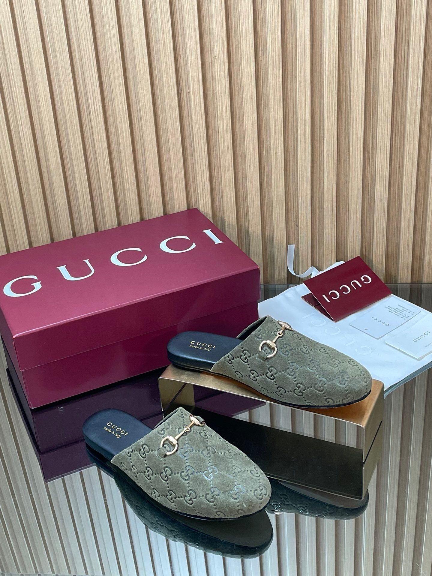 Gucci 25 Horsebit Olive Green Mule GG Suede 563080